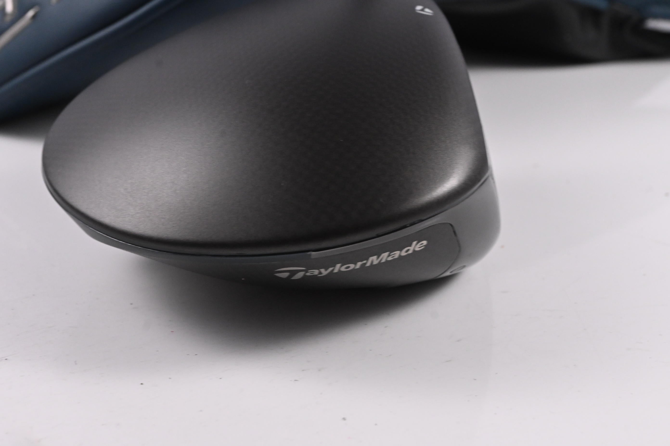 Taylormade Qi4D LS Driver / 10.5 Degree / Stiff Flex Mitsubishi Reax 50 Shaft