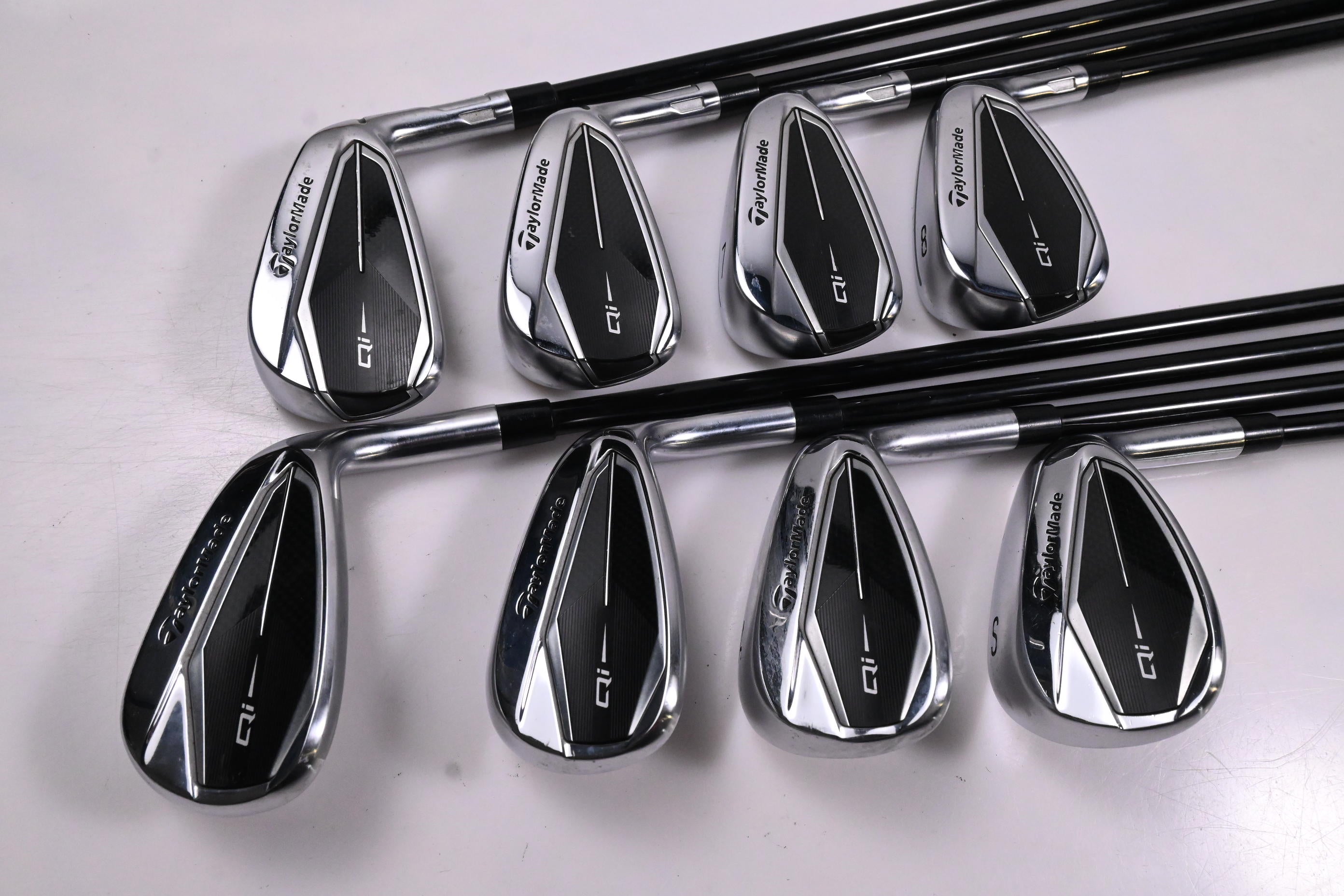 Taylormade Qi Irons / 5-PW+GW+SW / Regular Flex Ventus TR Blue 6 Shafts