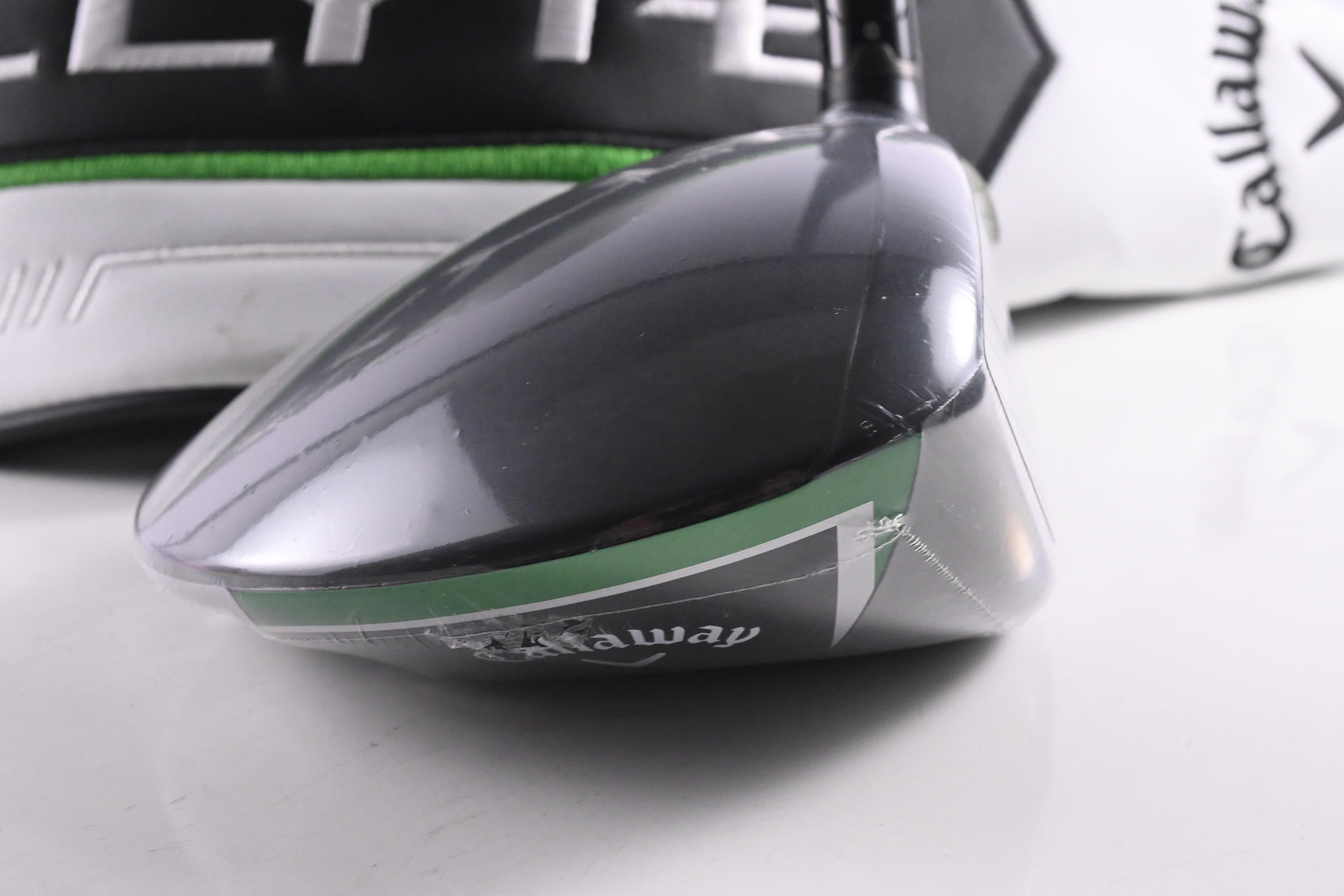 Callaway Elyte Driver / 10.5 Degree / Regular Flex Denali Charcoal 50 Shaft