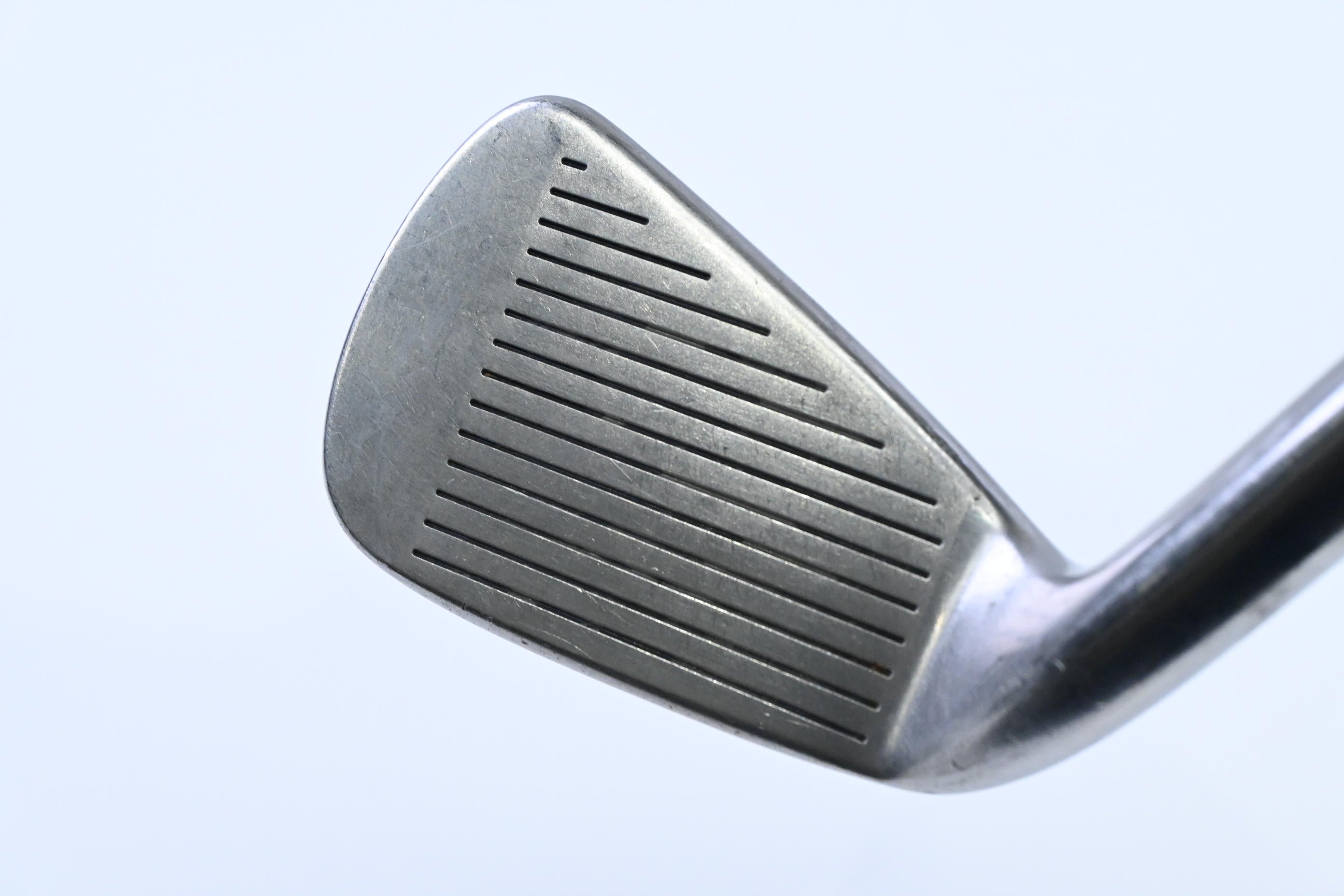 Titleist DCI 981 #3 Iron / 22 Degree / Regular Flex Tri Spec Shaft