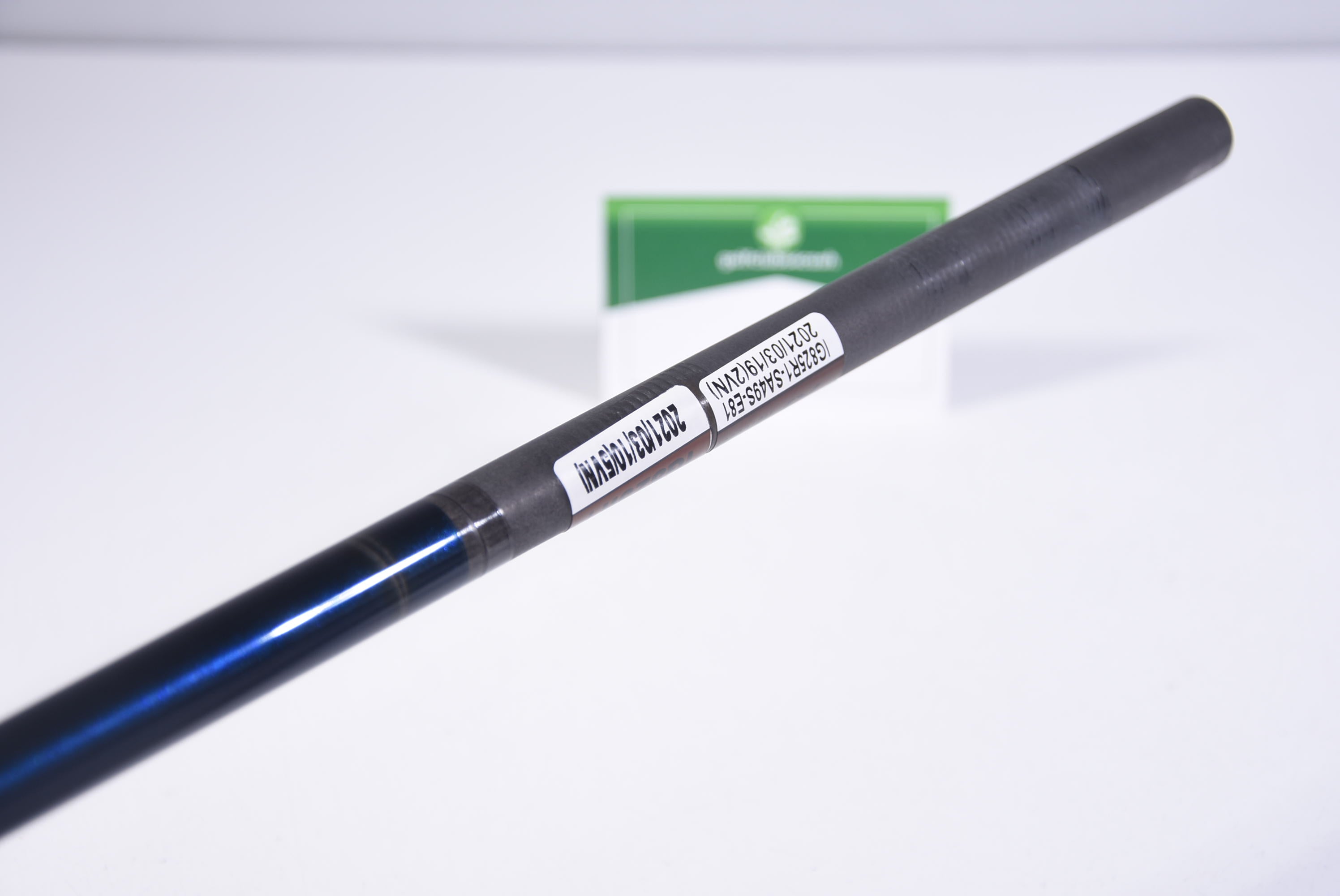 Fujikura Ventus Blue 6 Hybrid Shaft / Regular Flex / Uncut / 370 Tip