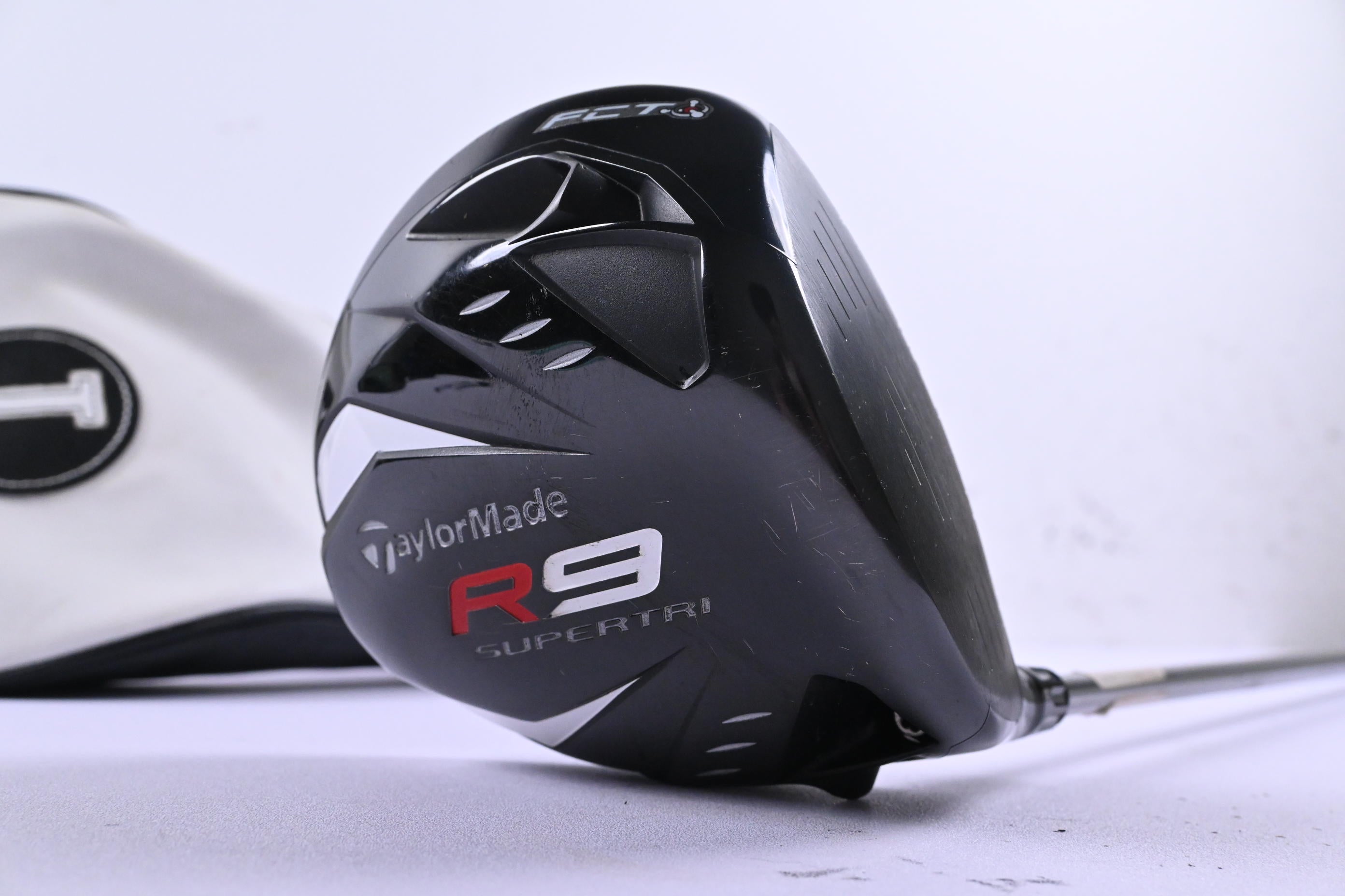 Taylormade R9 Supertri Driver / 9.5 Degree / Stiff Flex Diamana 83 Shaft