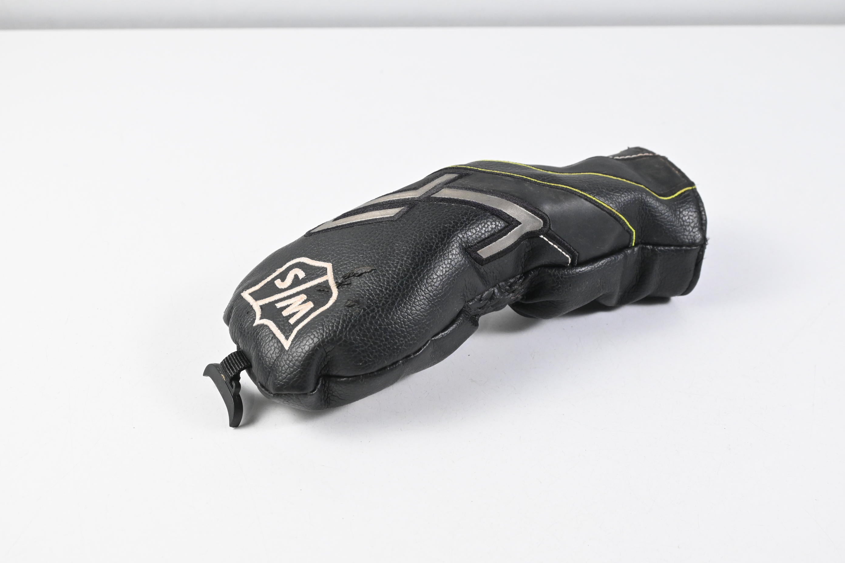 Wilson Launch Pad 2022 #4 Hybrid / 22.5 Degree / Regular Flex Evenflow 65 Shaft