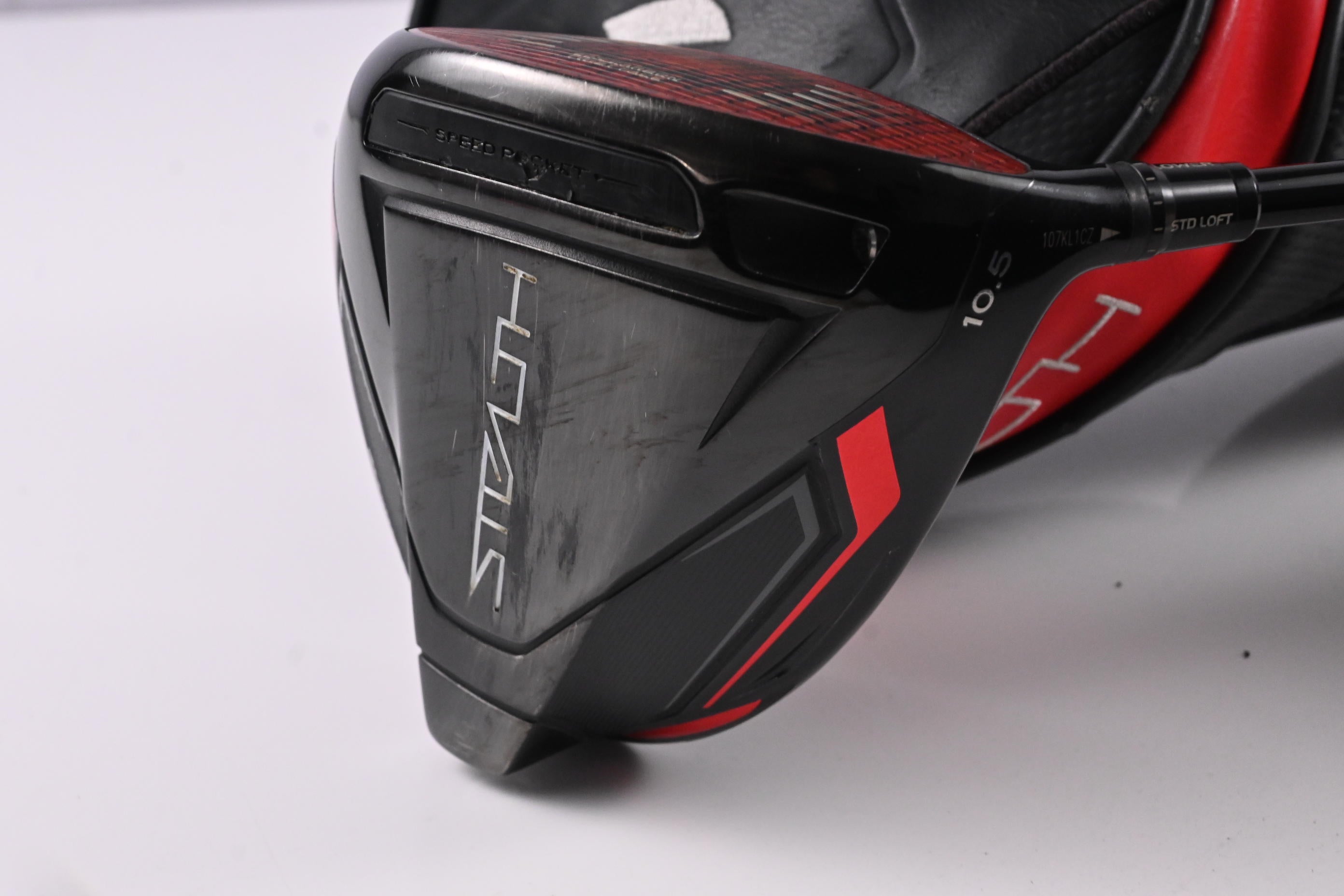 Taylormade Stealth Driver / 10.5 Degree / Regular Flex Ventus Red 5 Shaft