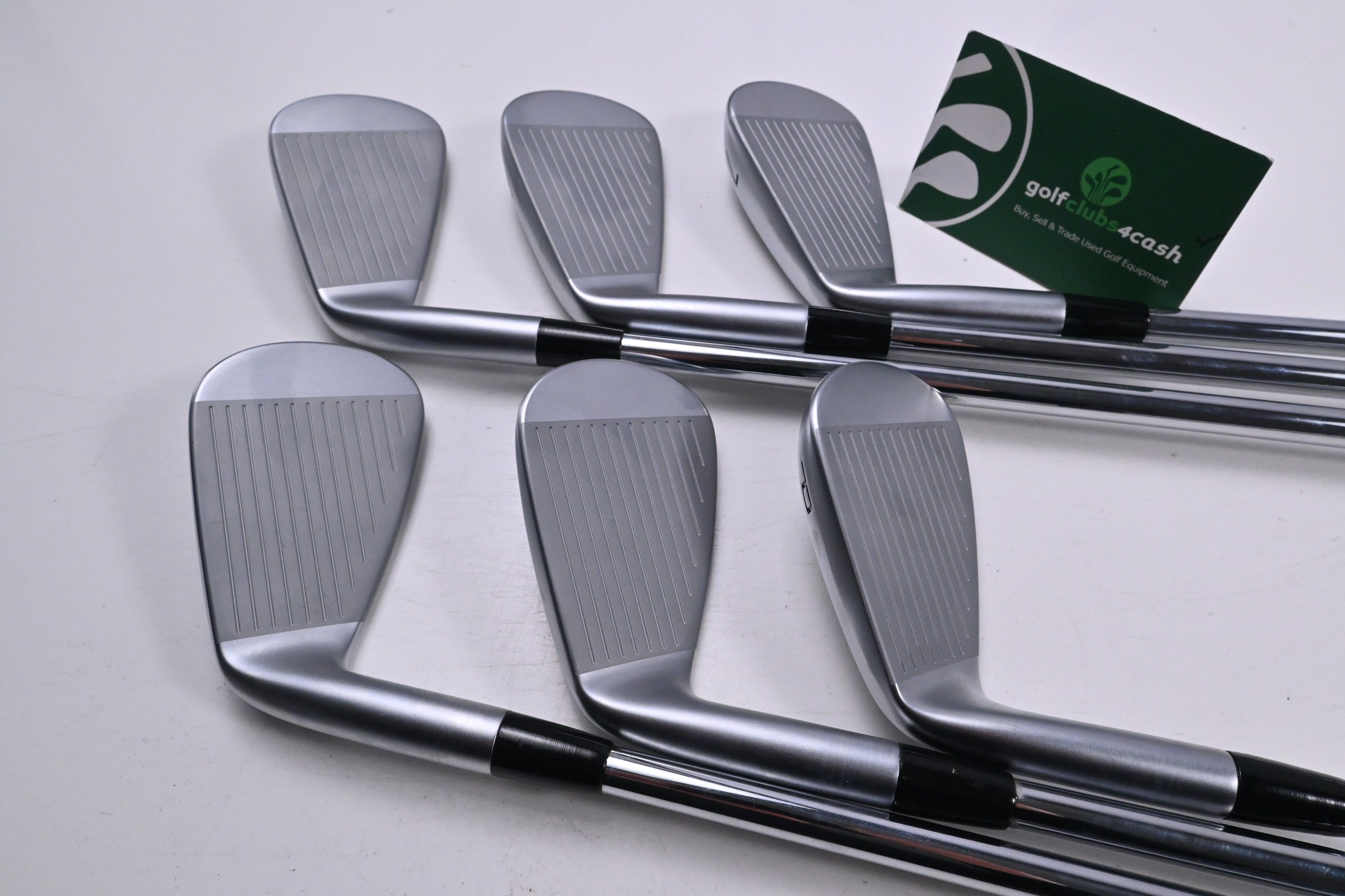 Mizuno JPX 925 Forged Irons / 5-PW / Regular Flex N.S. Pro Modus 3 Tour 105