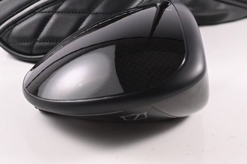 Wilson Staff DYNAPWR 2025 Carbon Driver / 9 Degree / Stiff Flex Helium Nanocore