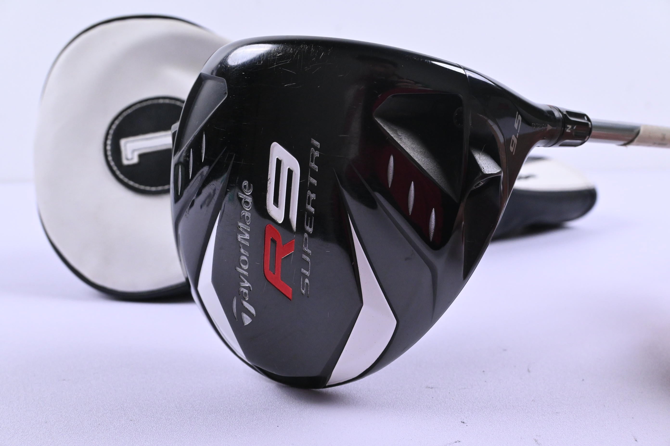 Taylormade R9 Supertri Driver / 9.5 Degree / Stiff Flex Diamana 83 Shaft