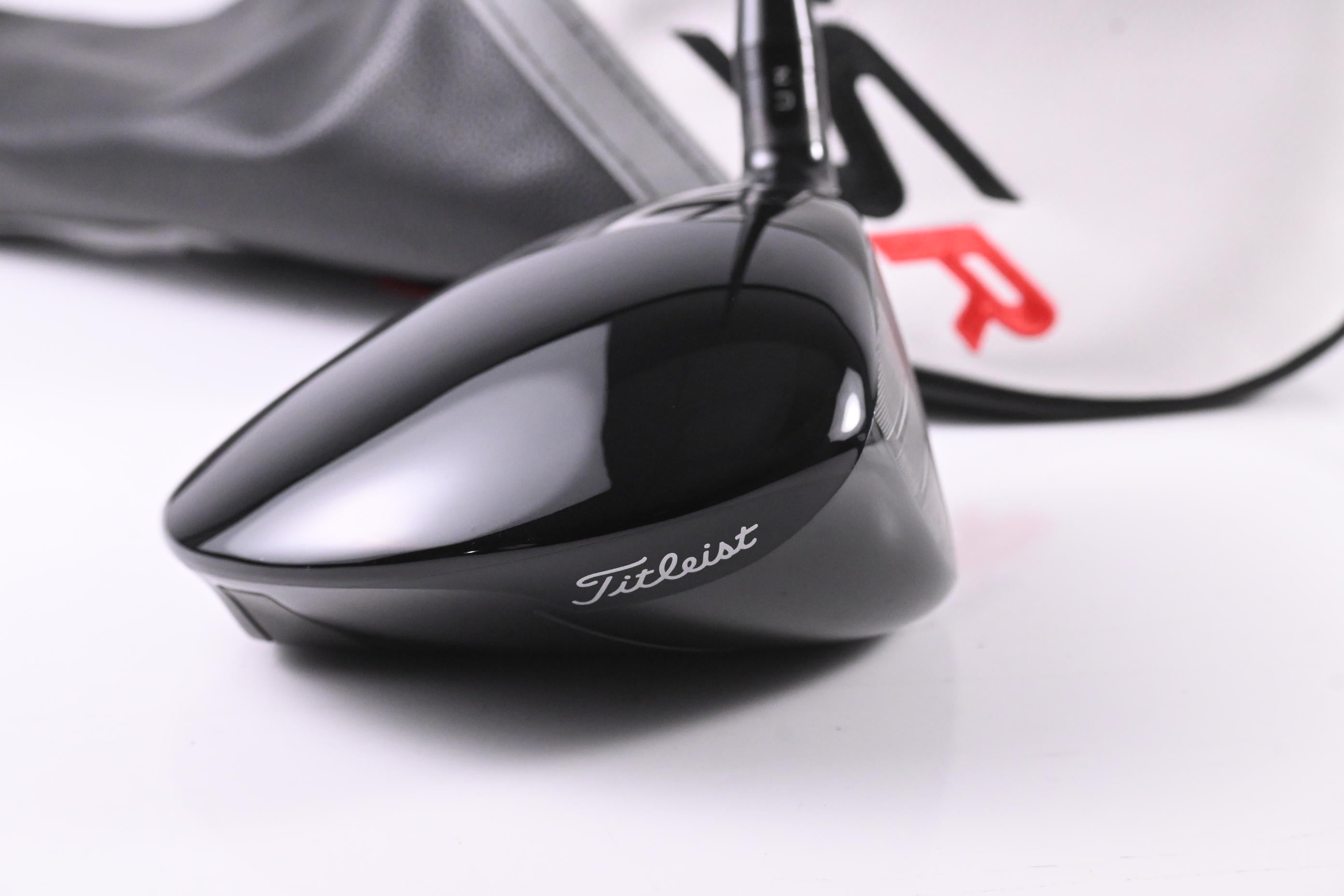 Titleist TSR2 Driver / 11 Degree / Regular Flex Tensei AV Blue 55 Shaft