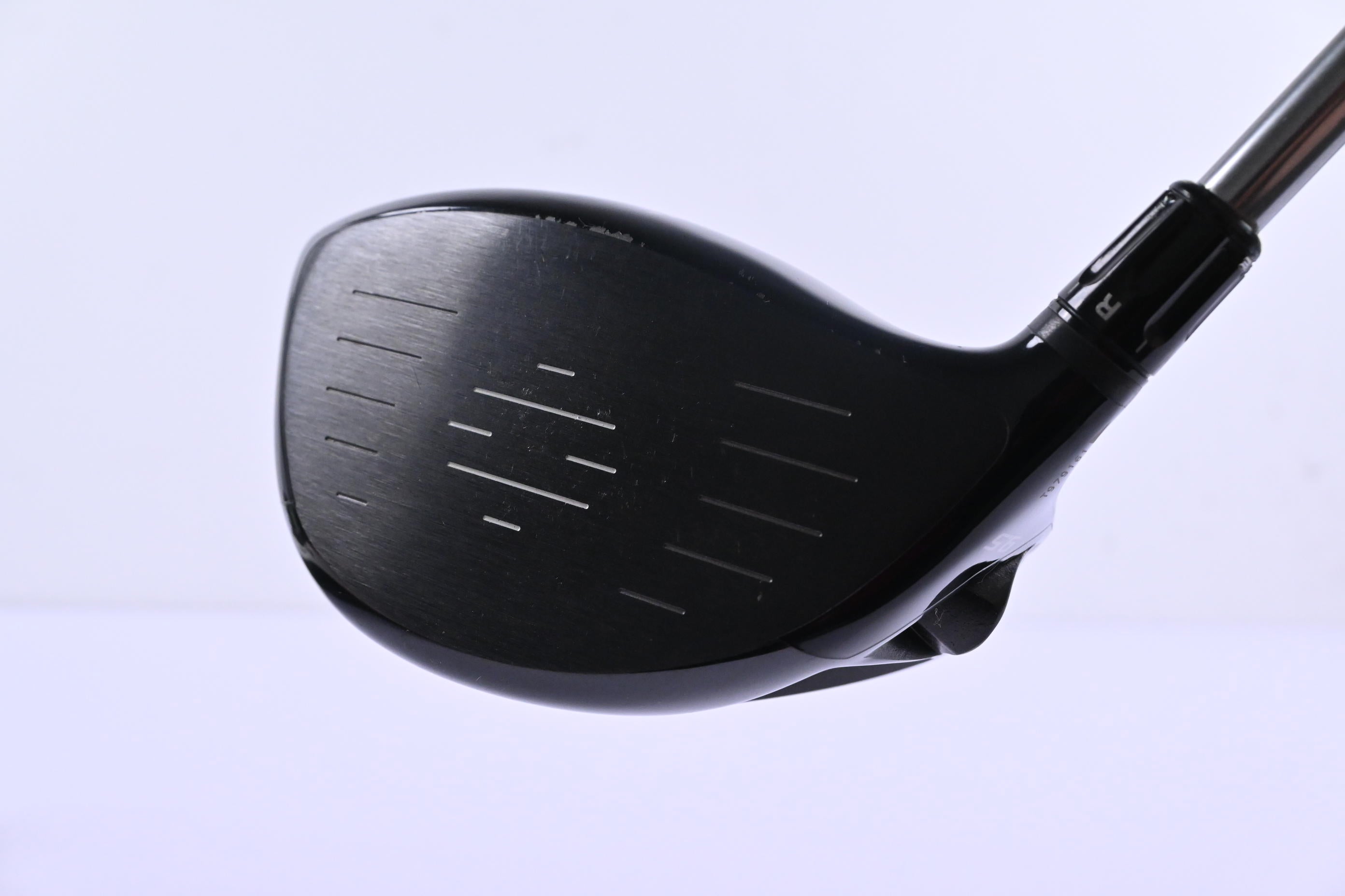 Taylormade R9 Supertri Driver / 9.5 Degree / Stiff Flex Diamana 83 Shaft
