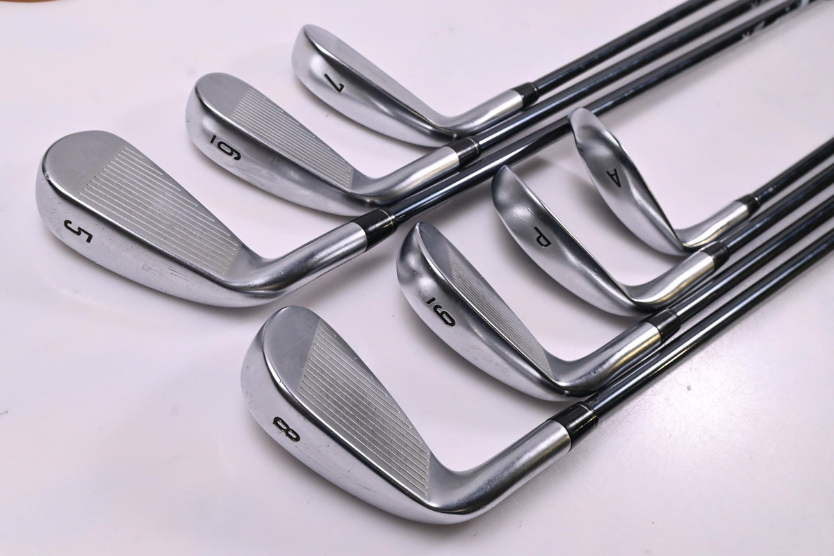 Callaway Apex 21 Irons / 5-PW+GW / Regular Flex UST Recoil Dart 65 Shafts