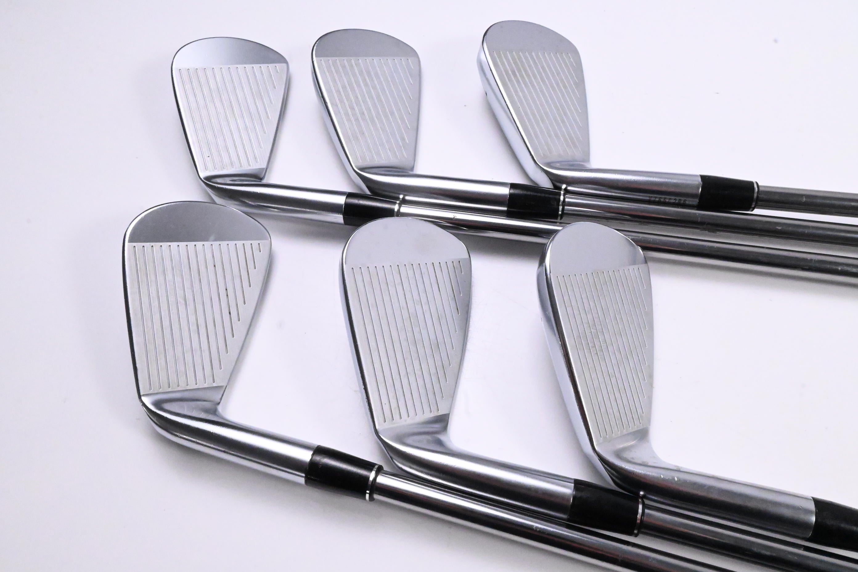 Srixon ZXi7 Irons / 5-PW / X-Flex Accra TZ 105i Shafts