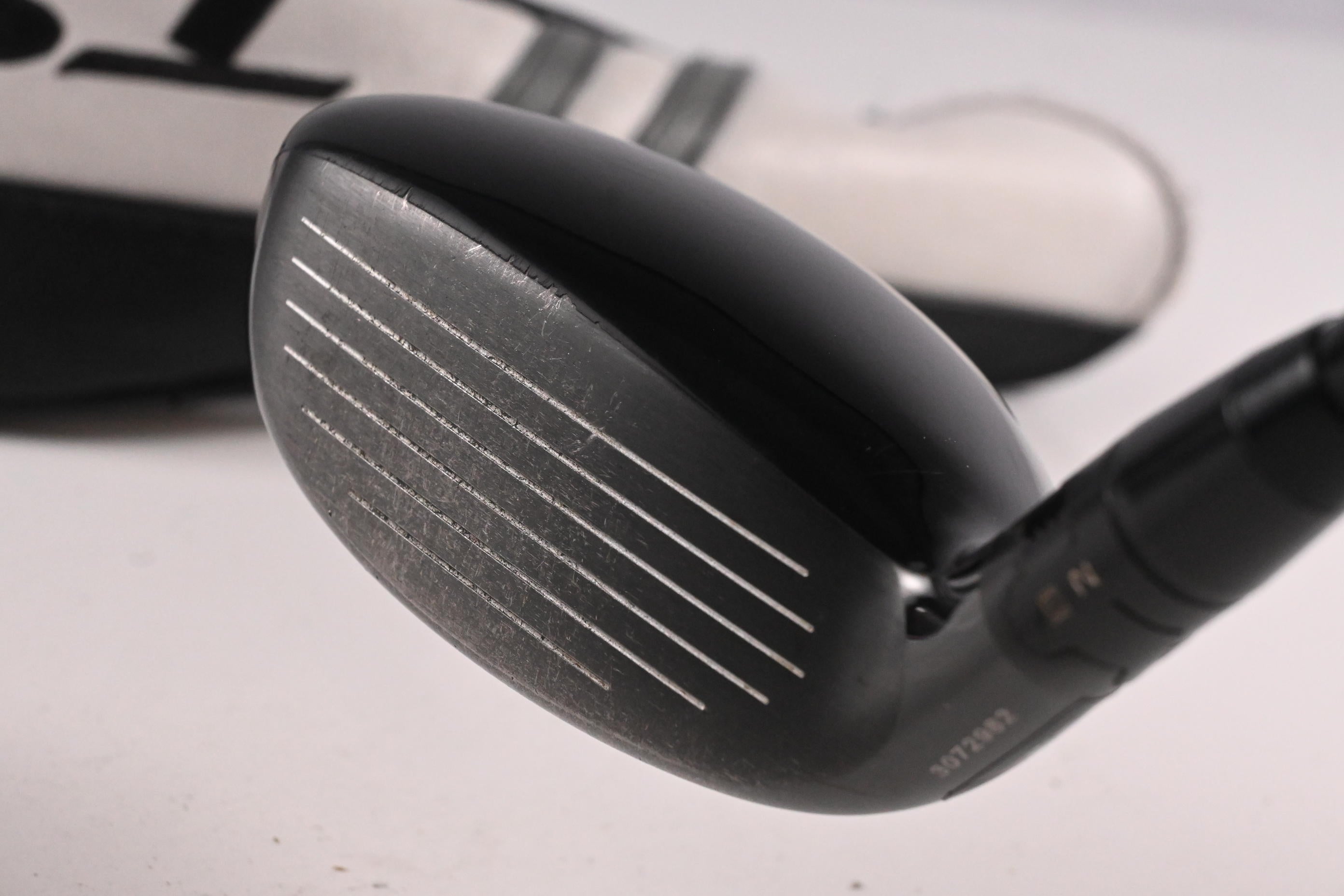 Titleist TSi2 #3 Hybrid / 18 Degree / Stiff Flex Mitsubishi Tensei AV Blue 65