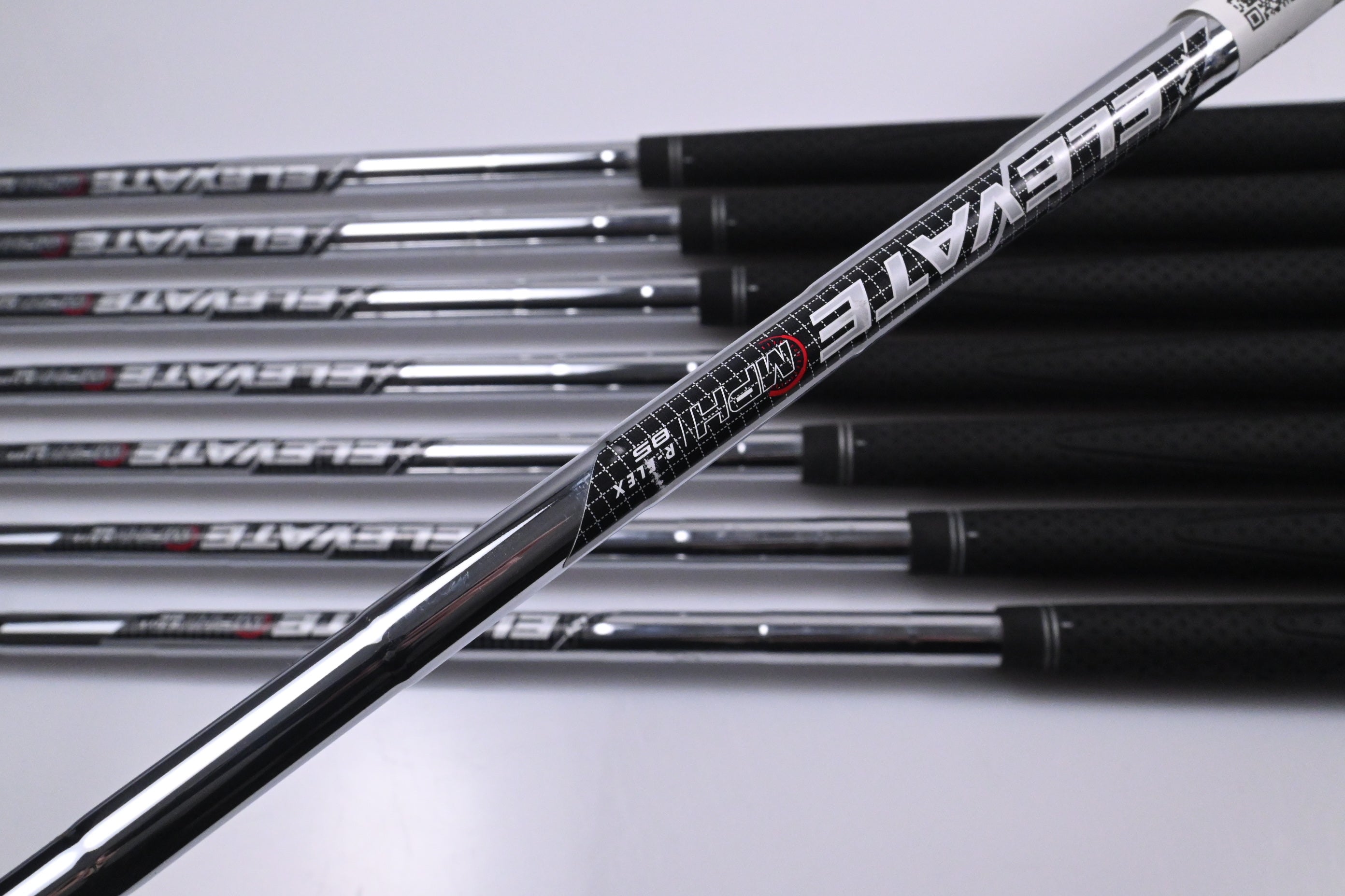 Callaway Big Bertha 2023 Irons / 4-PW+SW / Regular Flex Elevate MPH 85 Shafts