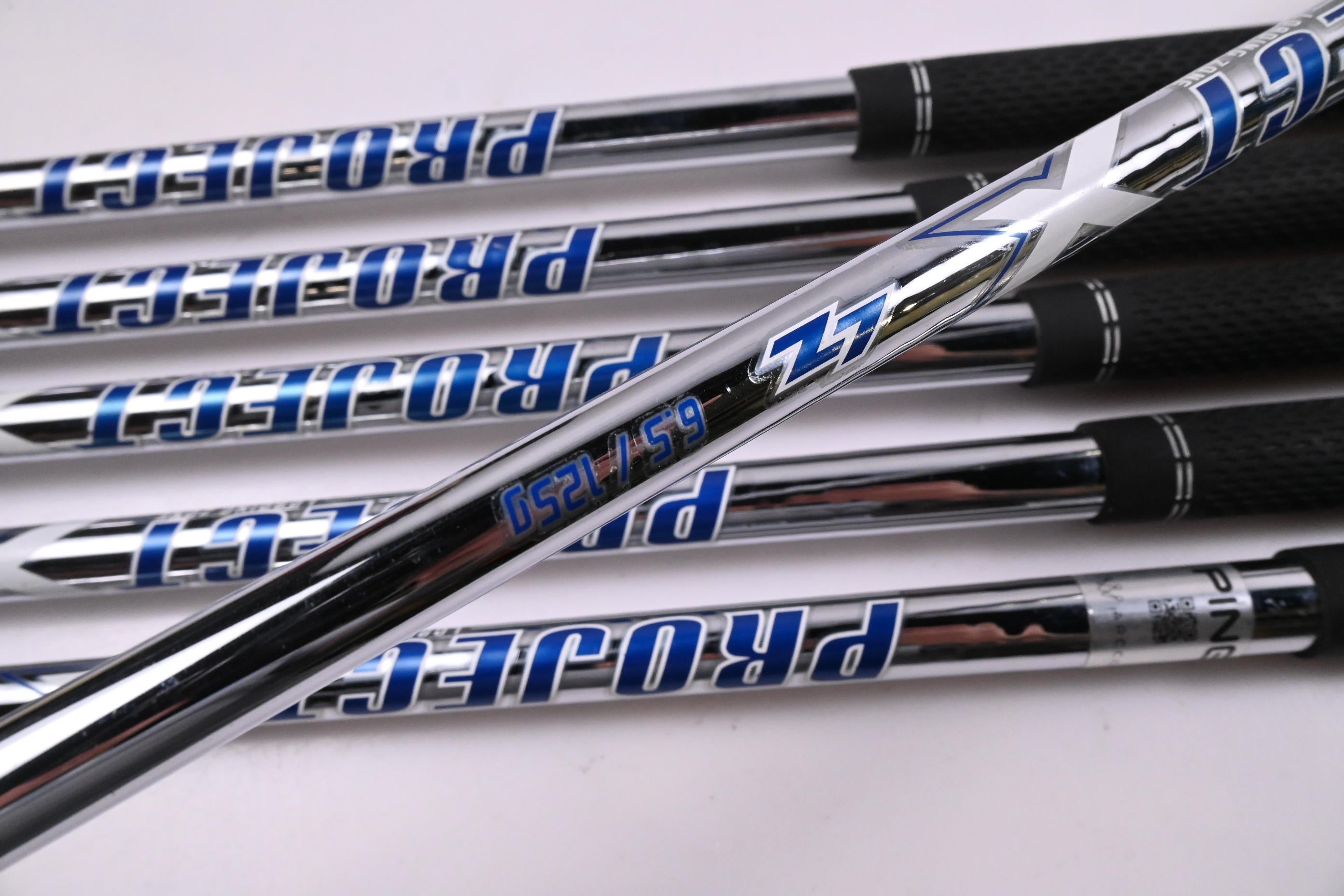 Ping G710 Irons / 5-PW / Green Dot / X-Flex Project X LZ 125 Shafts