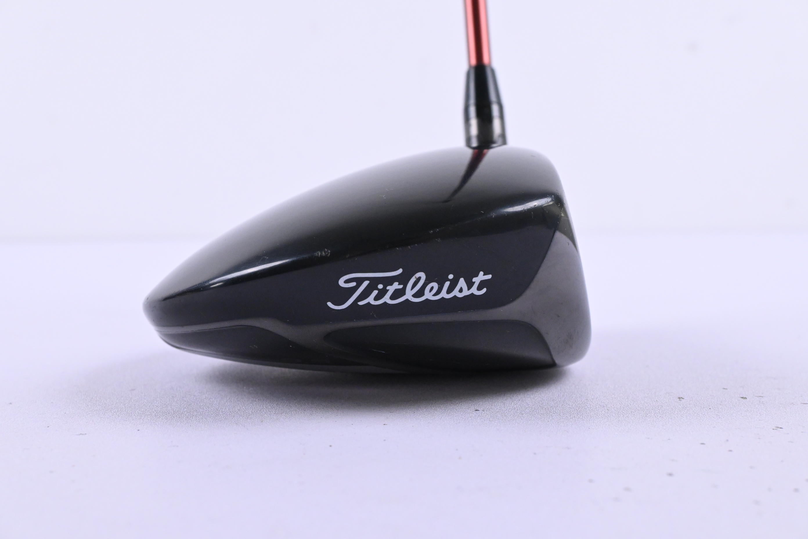 Titleist 910 D2 Driver / 9.5 Degree / Regular Flex Diamana 'ilima 61 Shaft