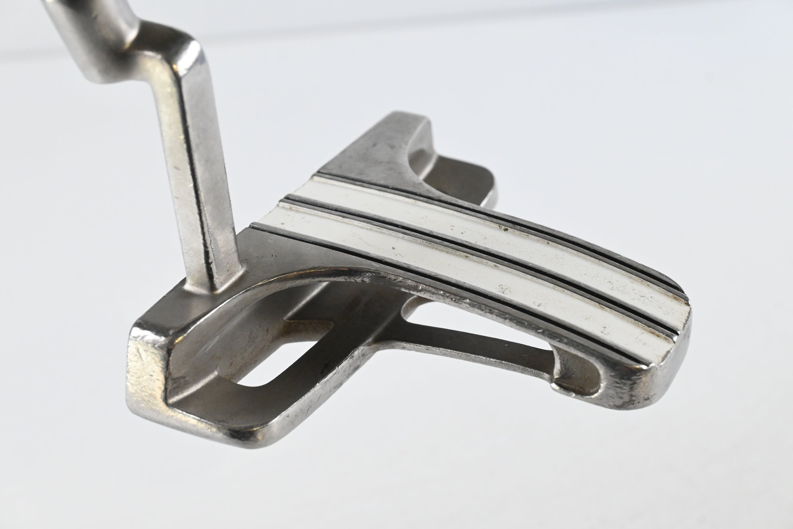 Odyssey White Hot XG Marxman Blade Putter / 35 Inch