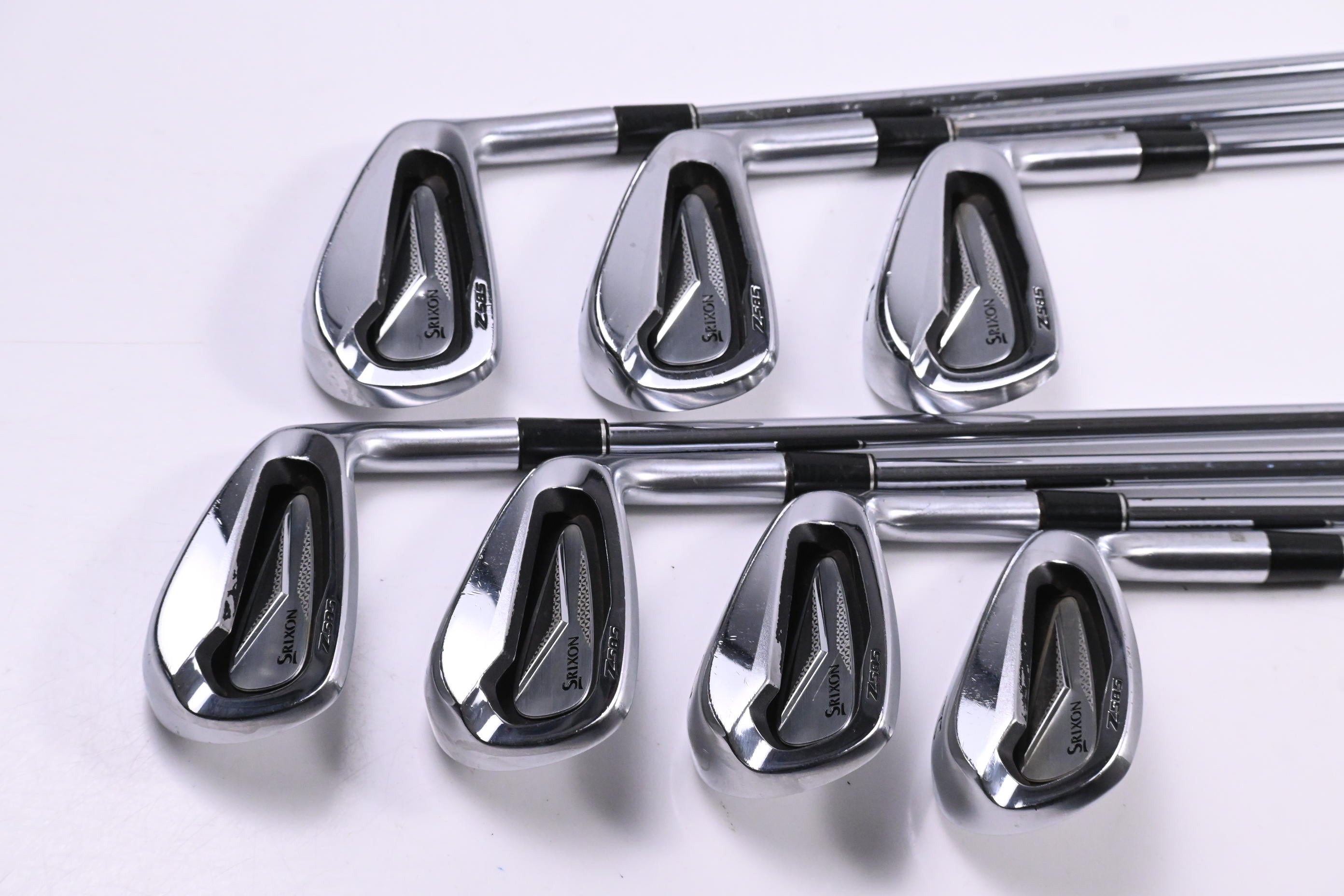 Srixon Z-585 Irons / 5-PW+GW / Regular Flex XP 95 R300 Shafts