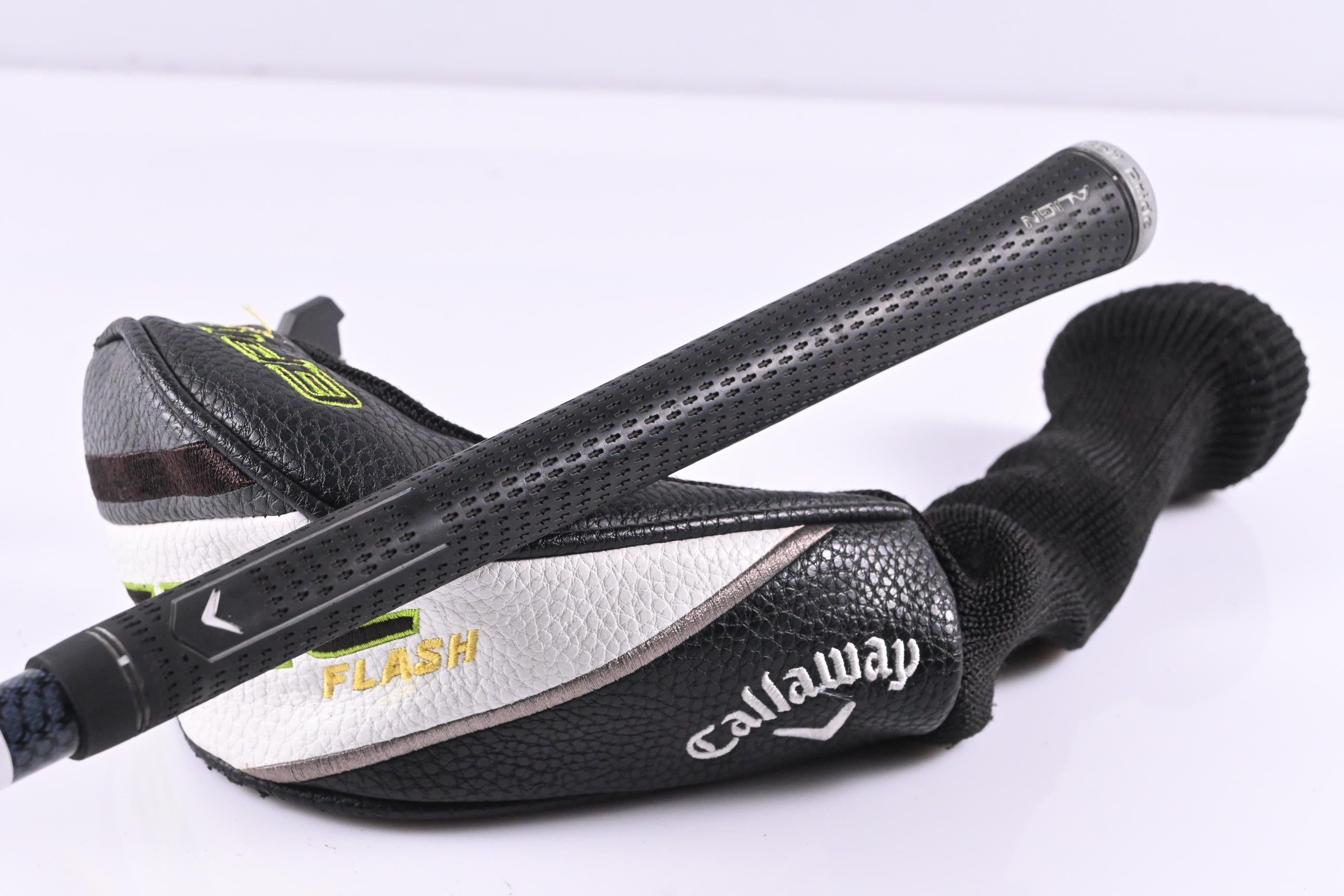Callaway Epic Flash #4 Hybrid / 21 Degree / Regular Flex Tensei AV White 65 Shaft