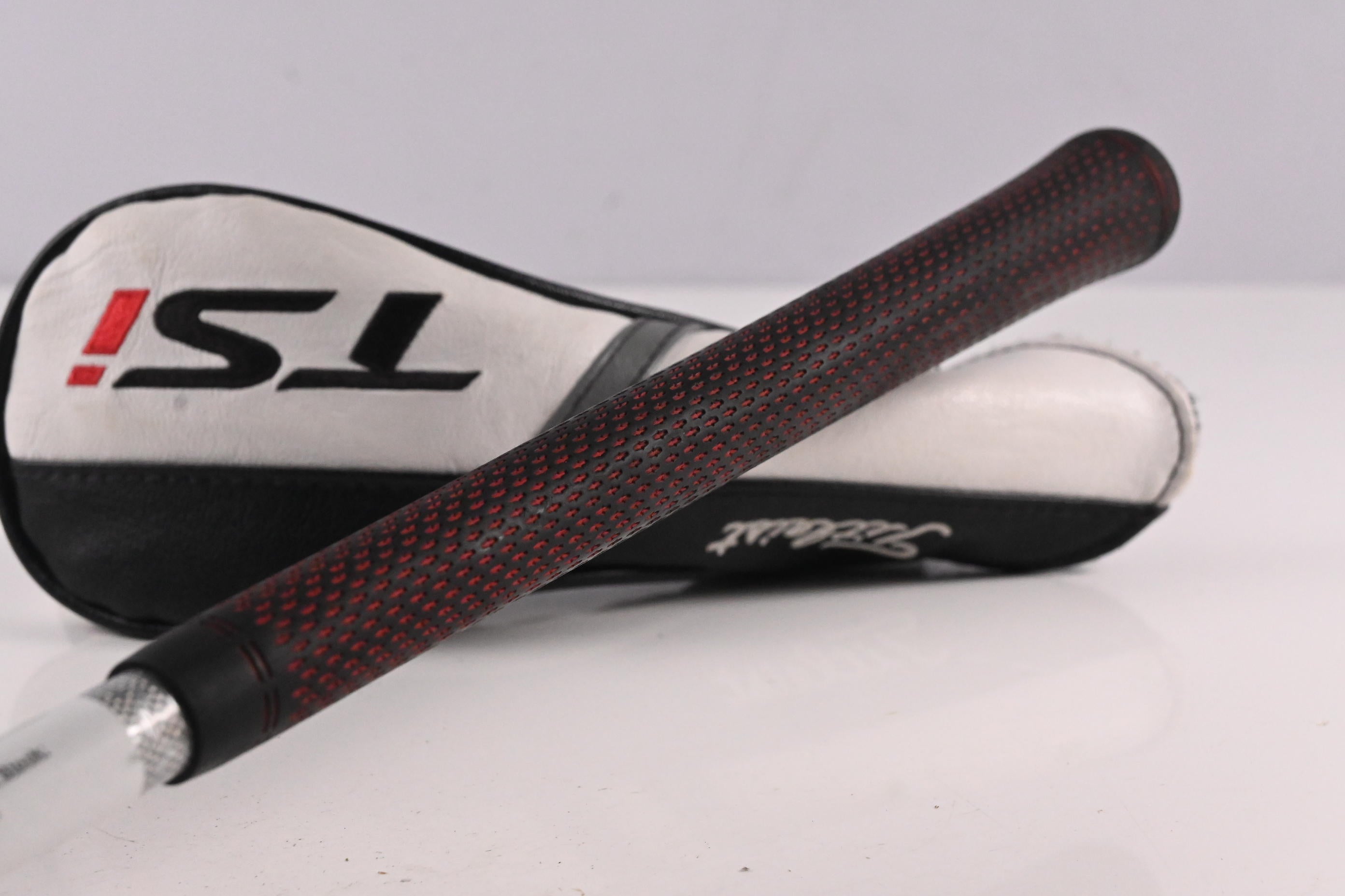 Titleist TSi2 #3 Hybrid / 18 Degree / Stiff Flex Mitsubishi Tensei AV Blue 65
