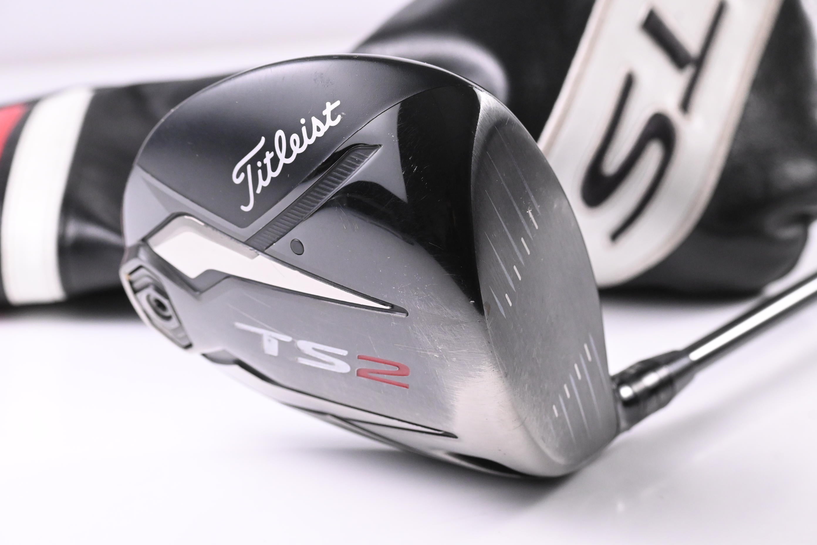 Titleist TS2 Driver / 9.5 Degree / Stiff Flex HZRDUS Gen4 Black 60 Shaft
