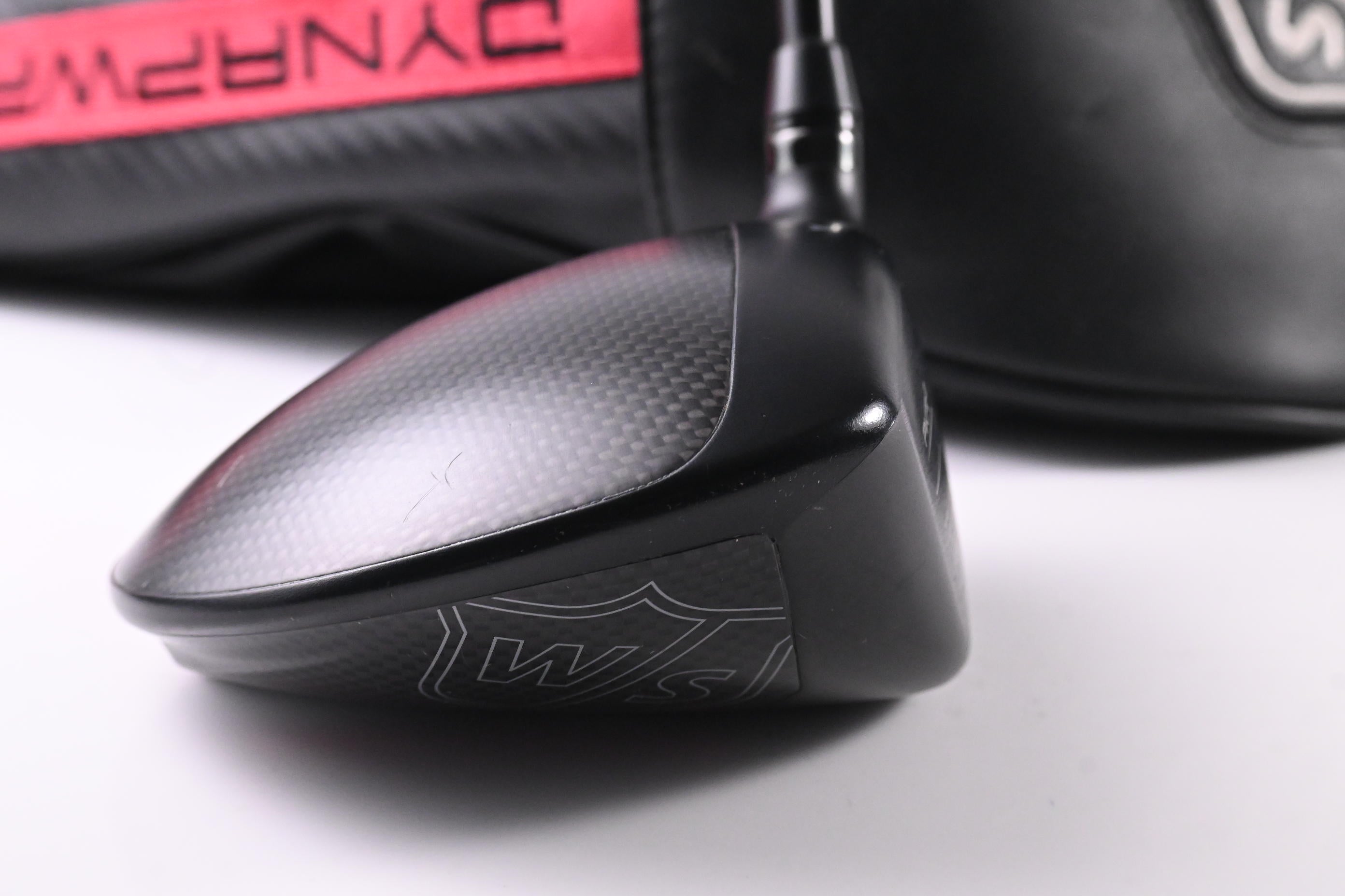 Wilson Dynapower Carbon 2023 Driver / 10.5 Degree / Senior Flex UST Helium Nanocore 5