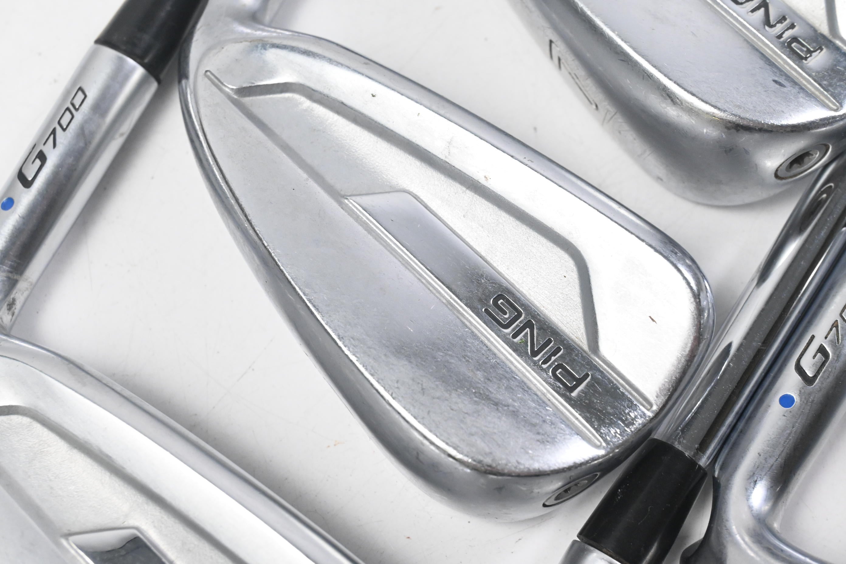 Ping G700 Irons / 5-PW / Blue Dot / Regular Flex Ping AWT 2.0 Shafts