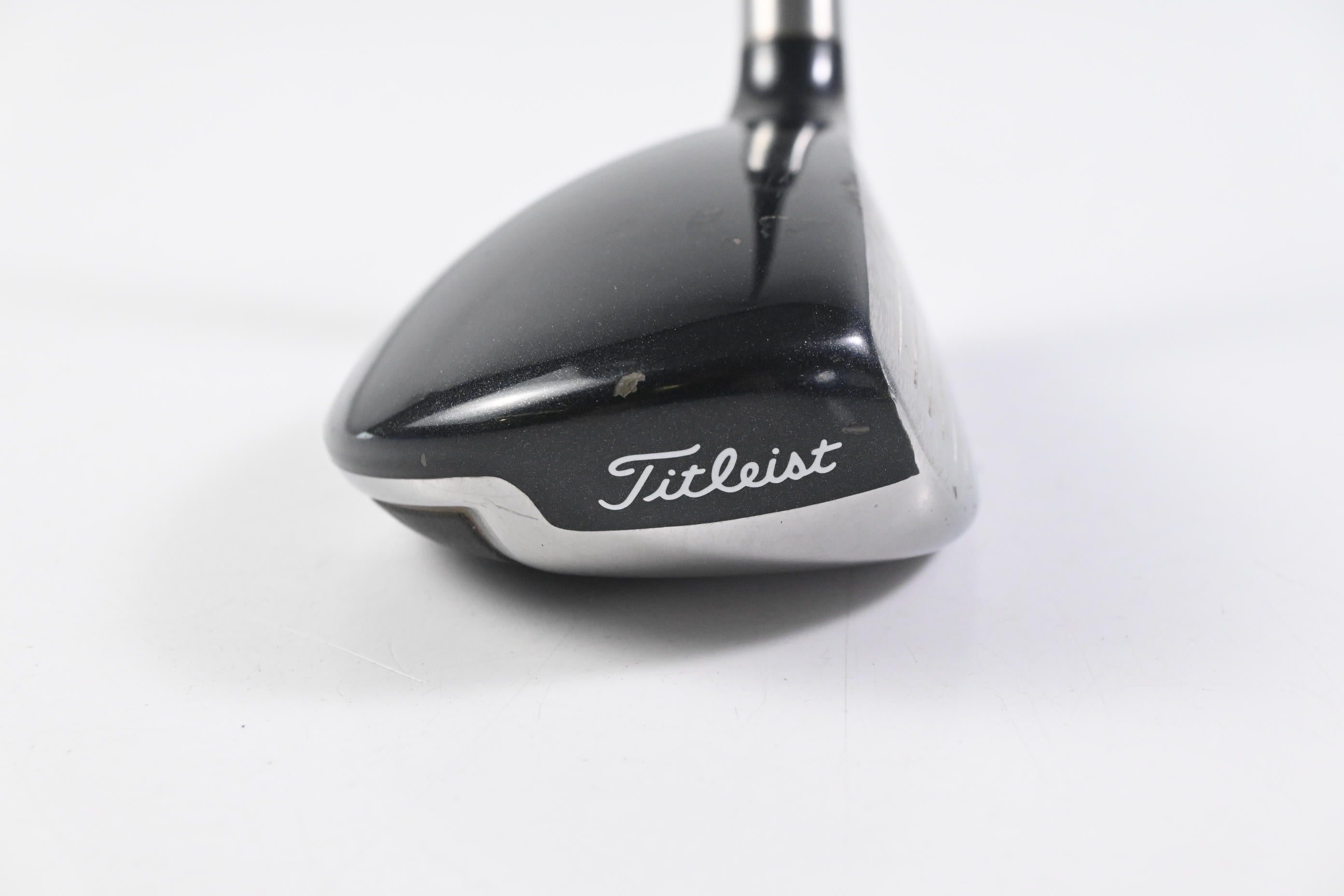 Titleist 909H #3 Hybrid / 21 Degree / X-Flex Grafalloy ProLaunch Red Shaft