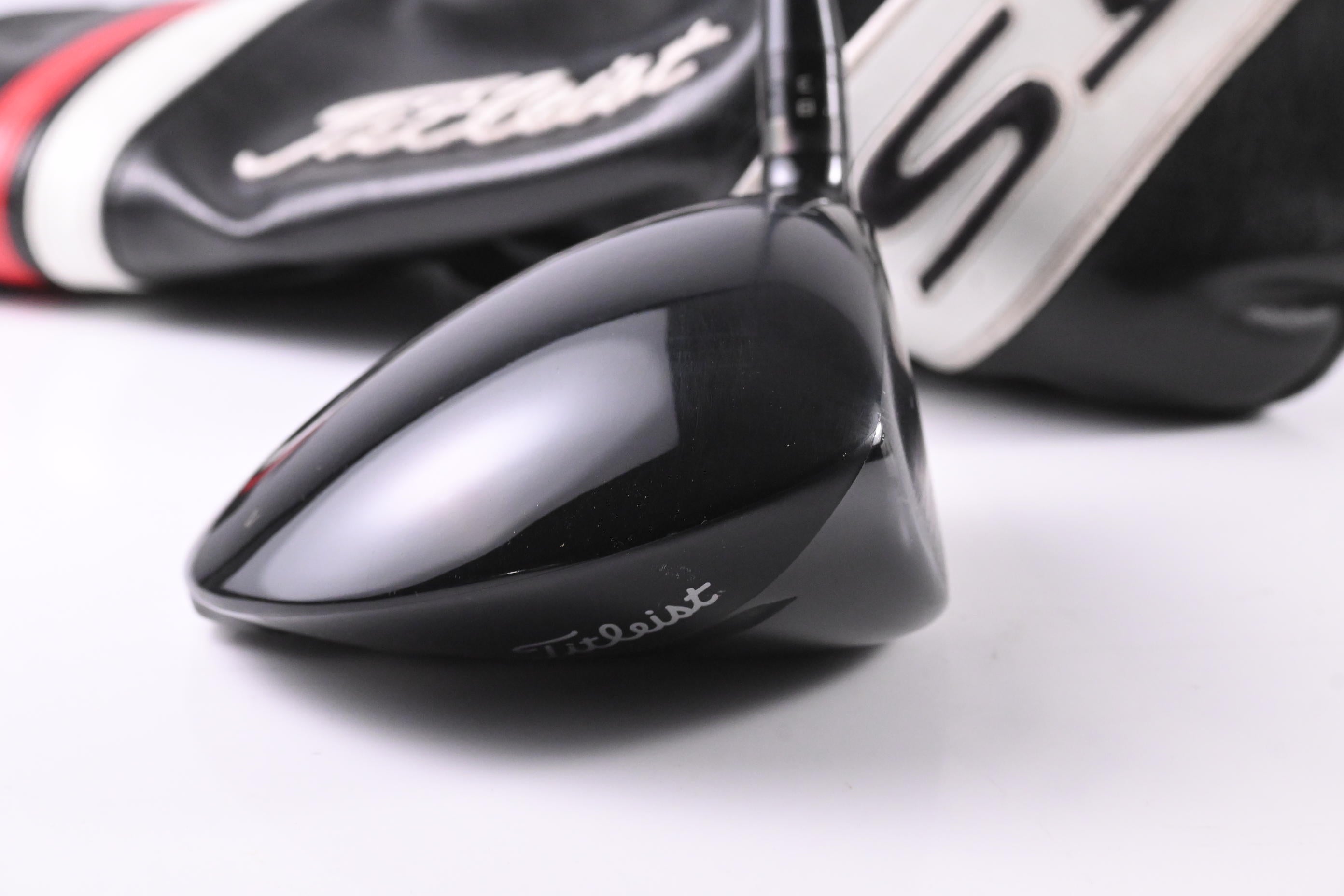 Titleist TS2 Driver / 9.5 Degree / Stiff Flex HZRDUS Gen4 Black 60 Shaft