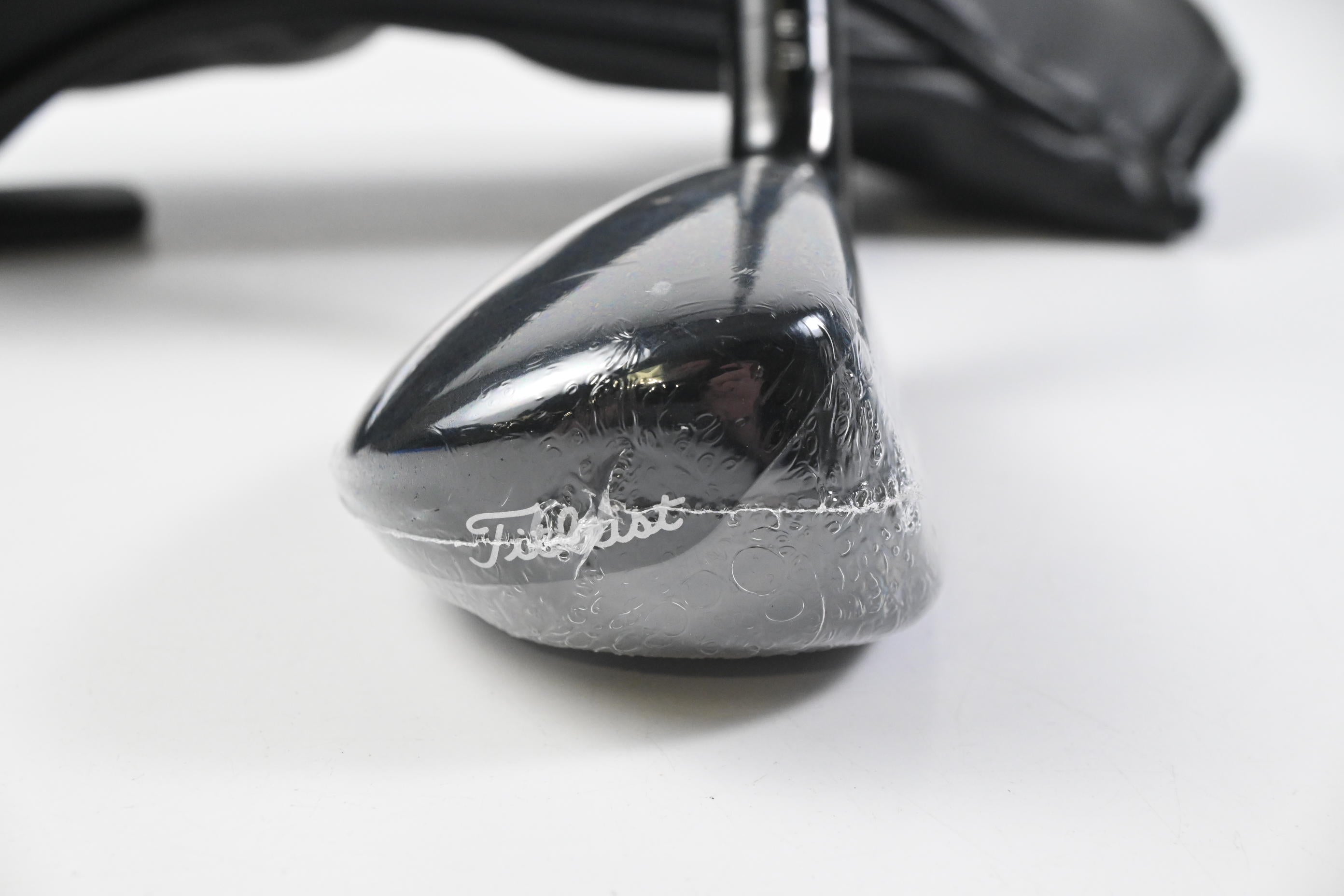Titleist GT3 #3 Hybrid / 19 Degree / Stiff Flex HZRDUS Black 80 Shaft