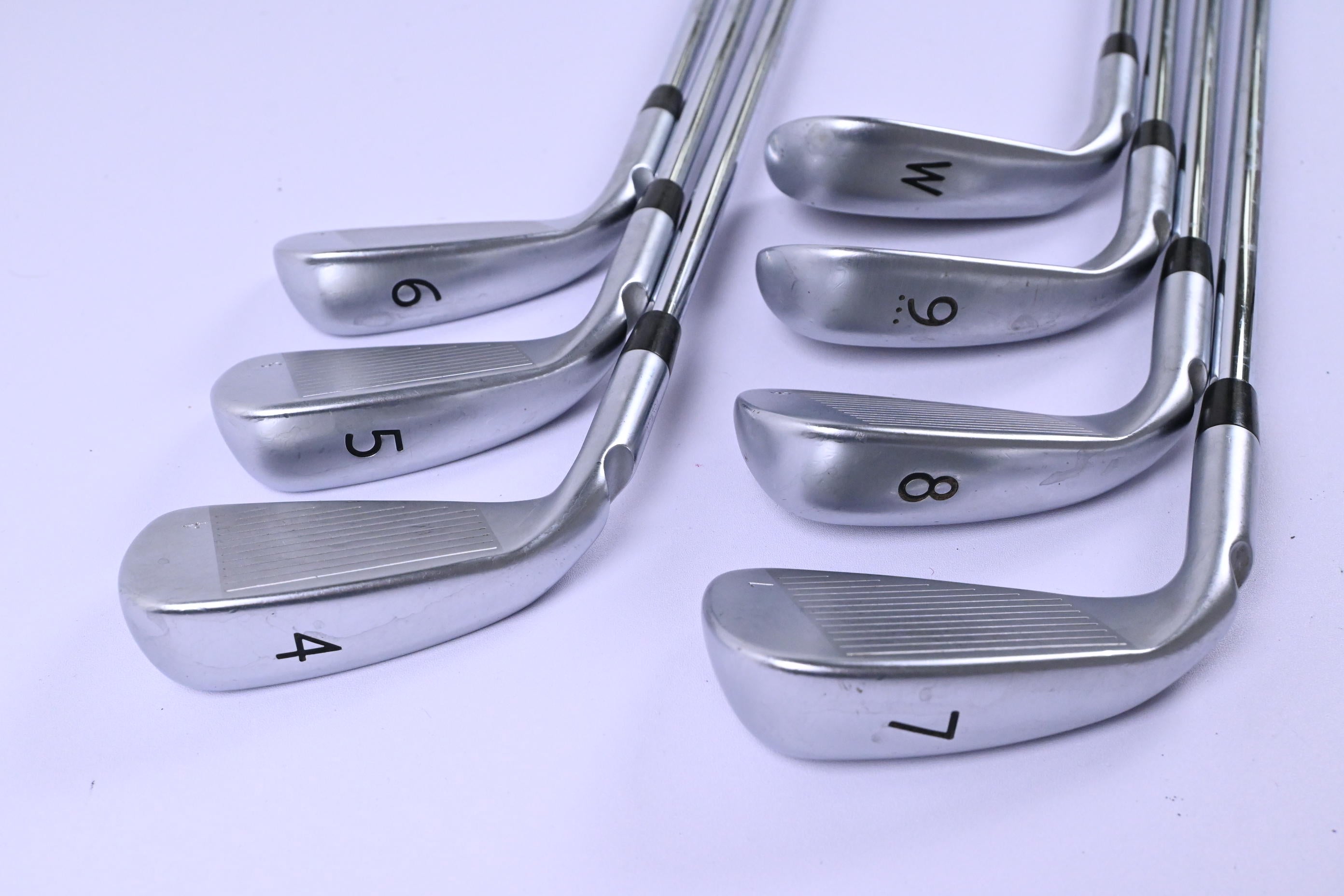 Ping G400 Irons / 4-PW / Black Dot / Regular Flex Ping AWT 2.0 Shafts