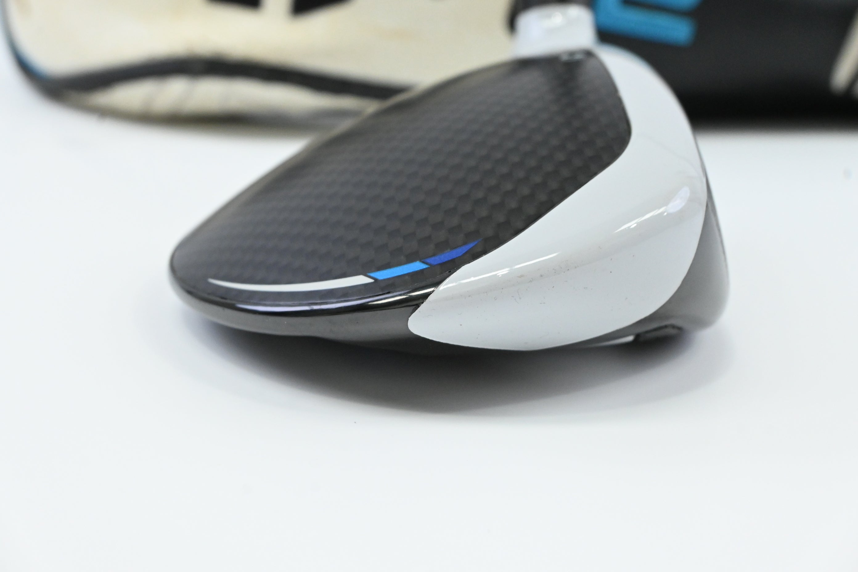Taylormade SIM2 Ti #3 Wood / 13.5 Degree / Stiff Flex Tensei AV Raw Blue 65