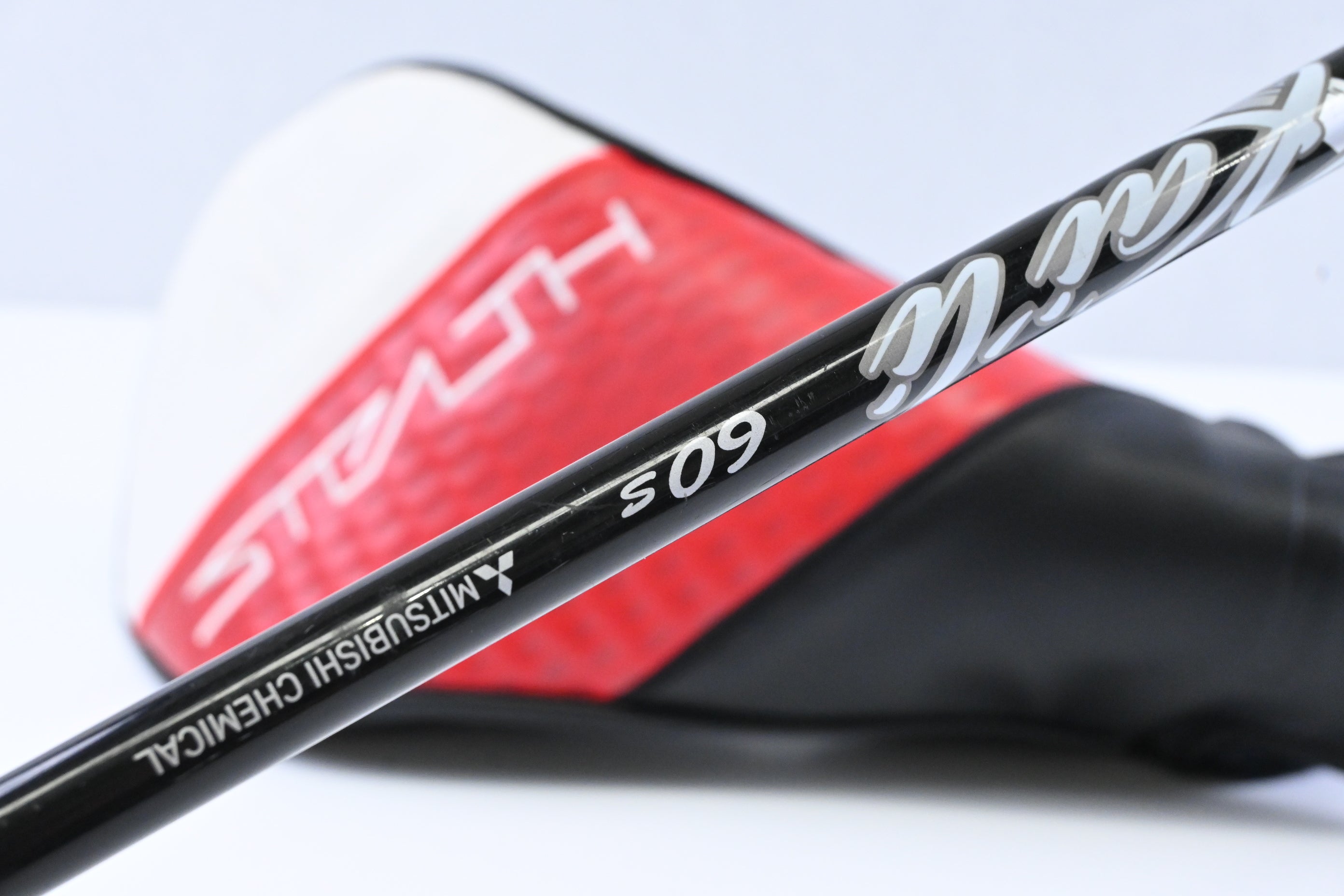 Taylormade Stealth 2 Driver / 9 Degree / Stiff Flex Kai'li White 60 Shaft
