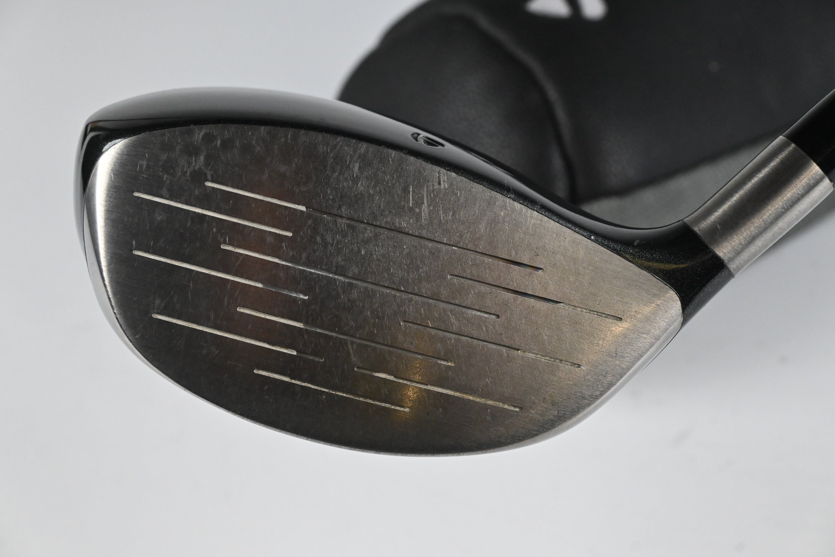 Taylormade 300 Ti Driver / 9.5 Degree / Stiff Flex Taylormade 90 Shaft
