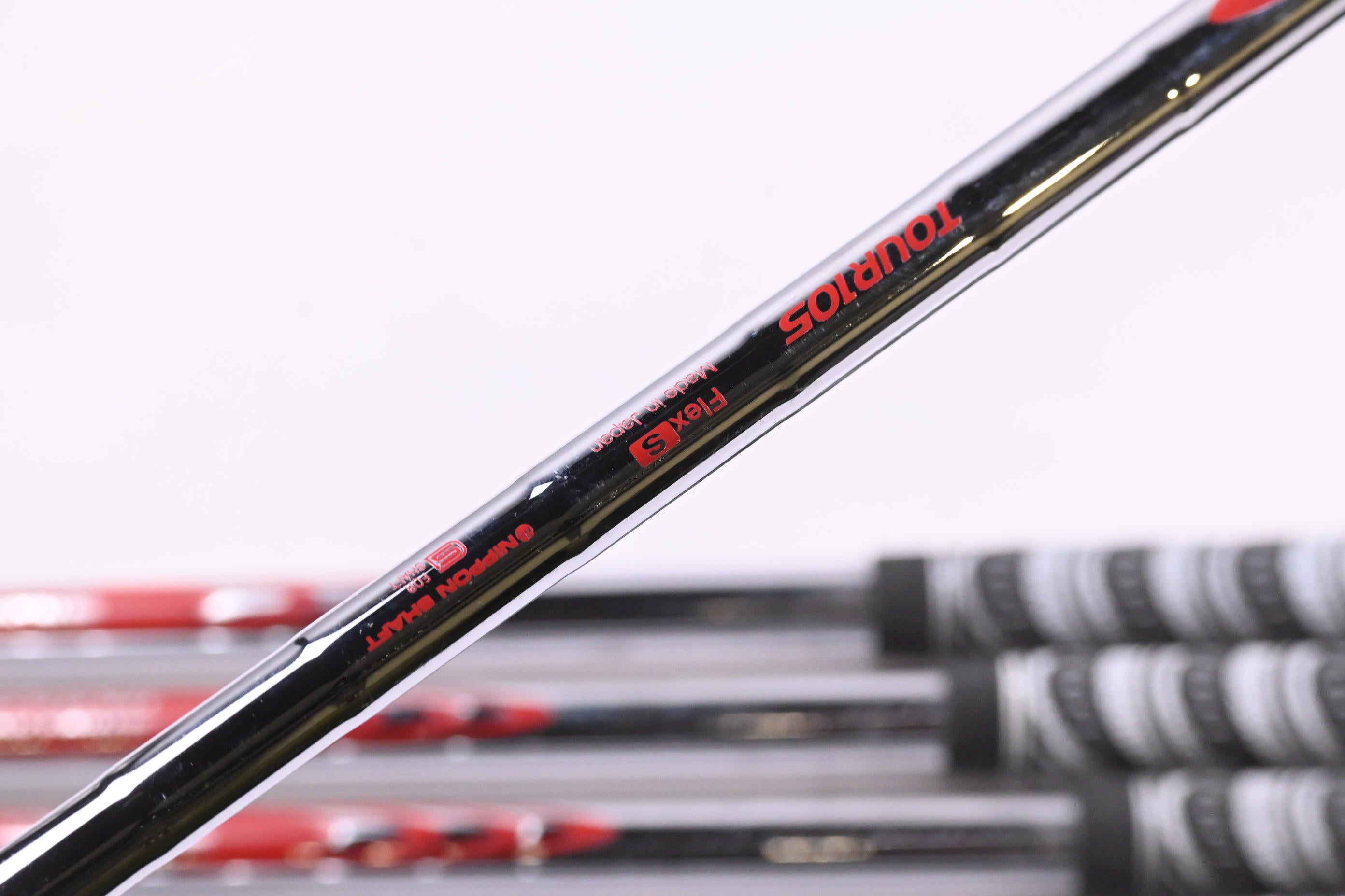 Mizuno Pro M-13 Irons / 6-PW / Stiff Flex N.S.Pro Modus³ Tour 105 Shafts