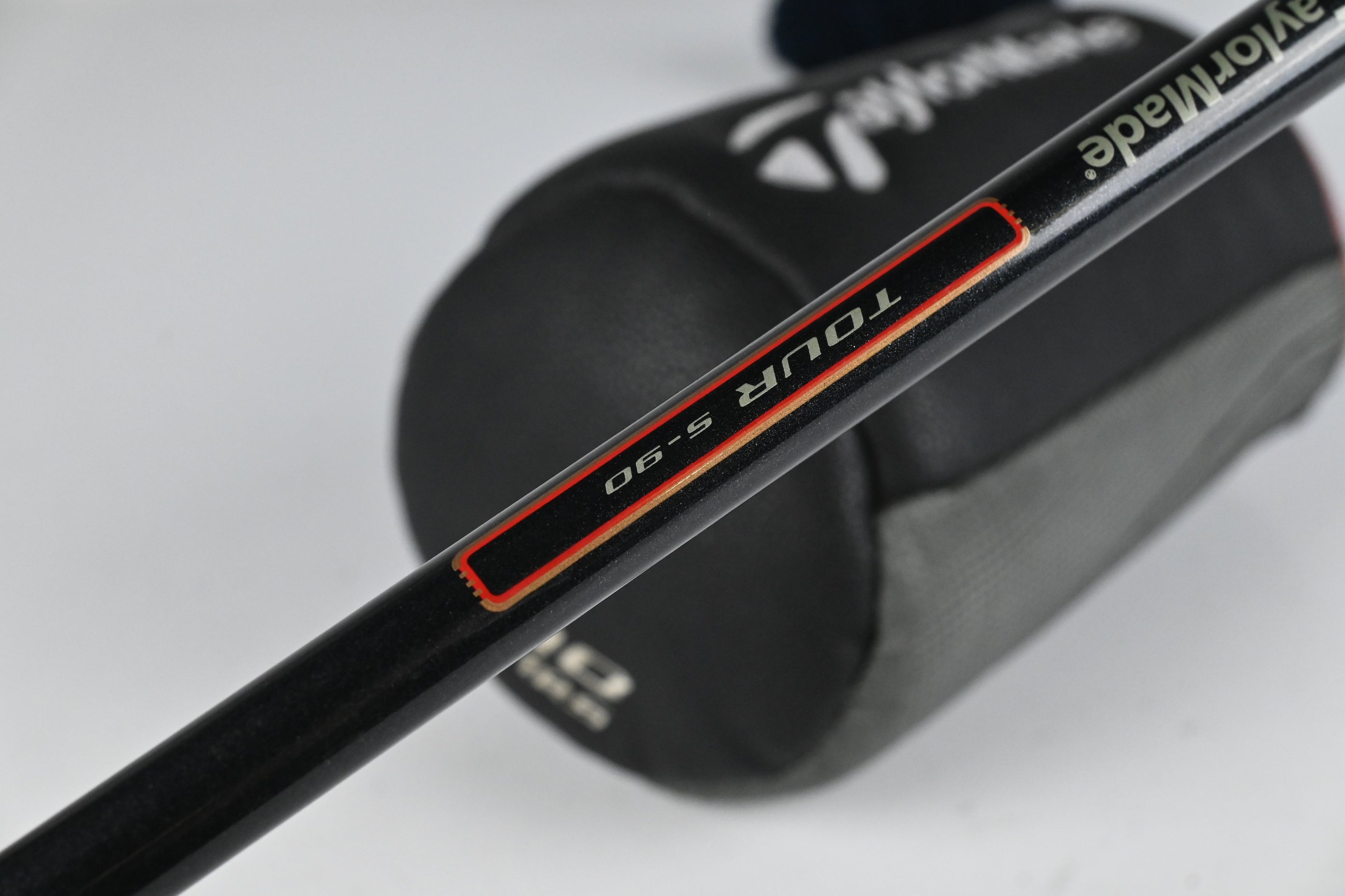 Taylormade 300 Ti Driver / 9.5 Degree / Stiff Flex Taylormade 90 Shaft