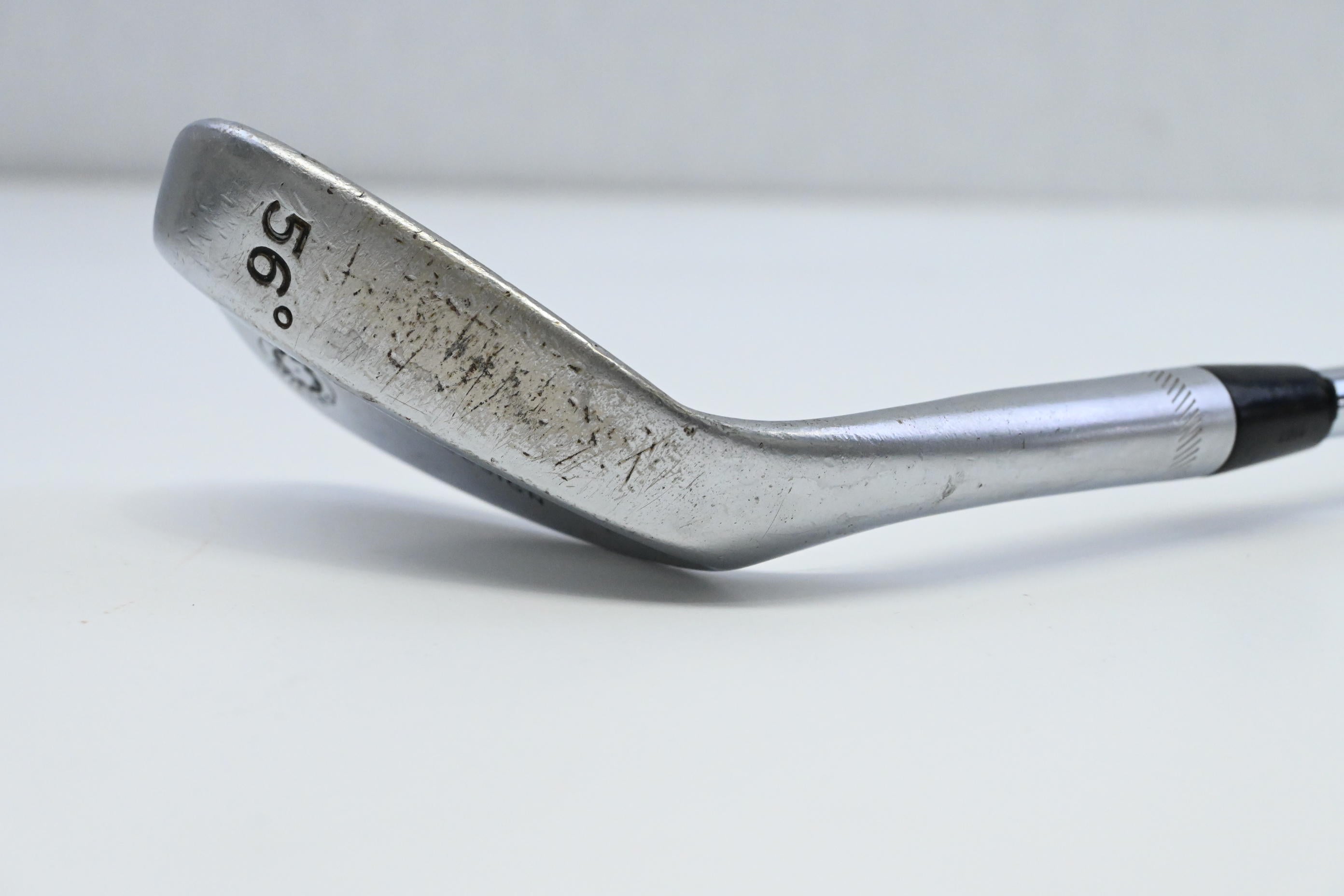 Titleist Vokey Spin Milled 2007 Sand Wedge / 56 Degree / Wedge Flex Dynamic Gold