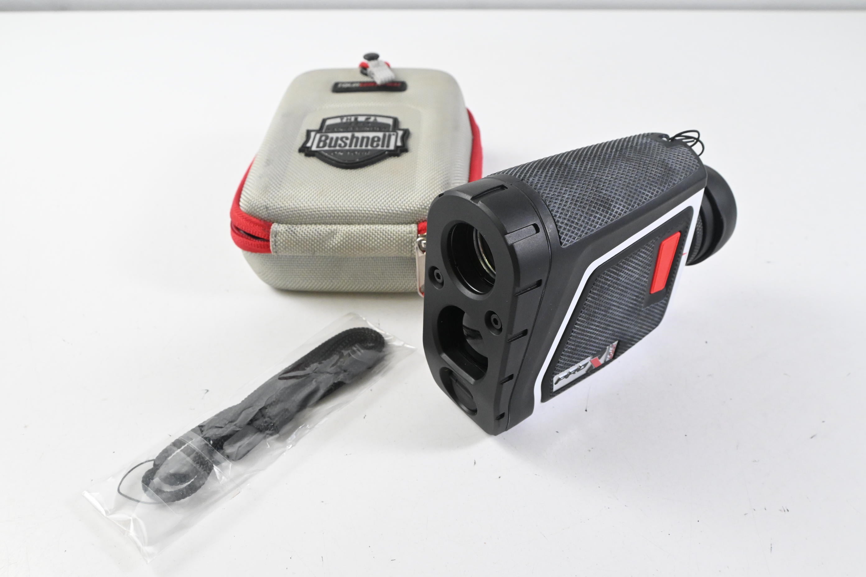 Bushnell Pro X7 / Rangefinder