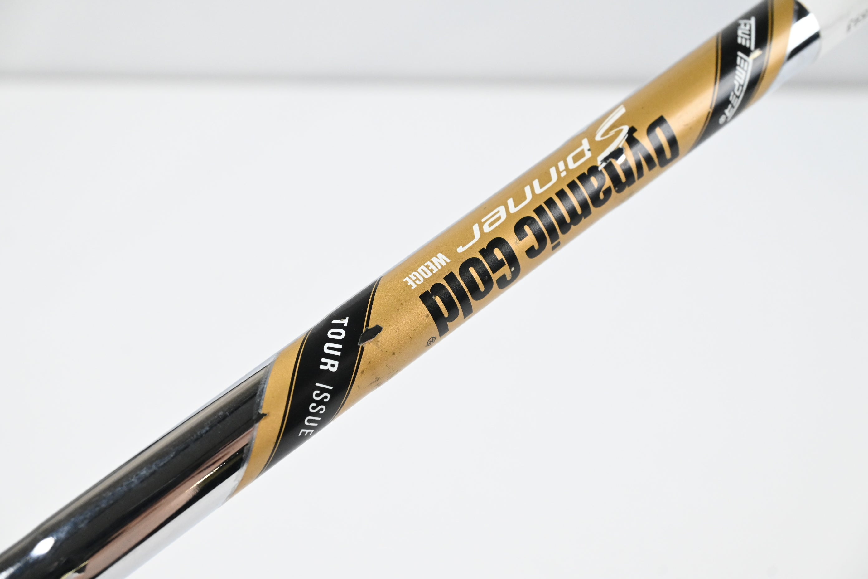 Cleveland RTX ZipCore Sand Wedge / 54 Degree / Wedge Flex Dynamic Gold Spinner