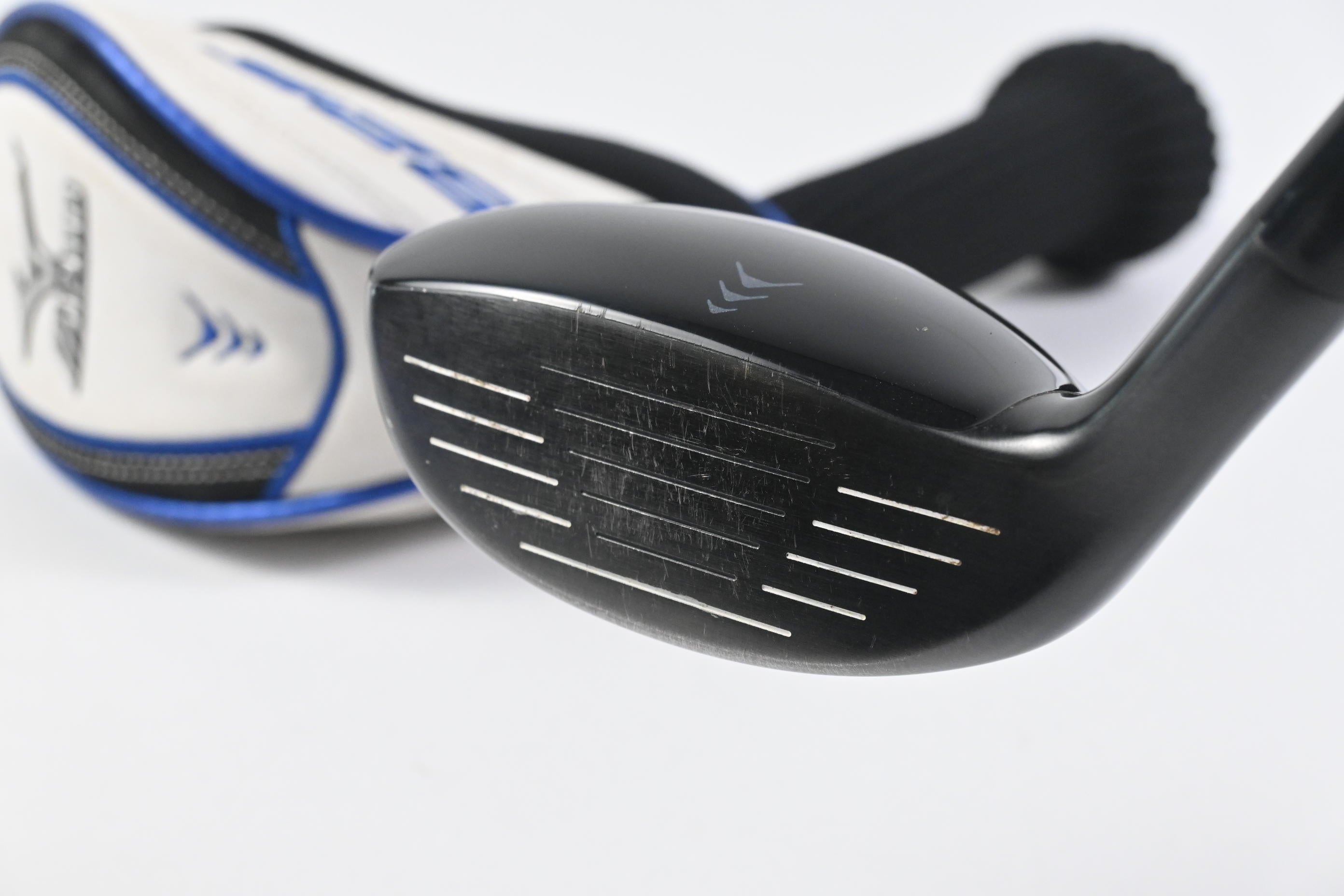 Mizuno JPX 825 #3 Hybrid / 19 Degree / Regular Flex Fujikura Orochi 70 Shaft