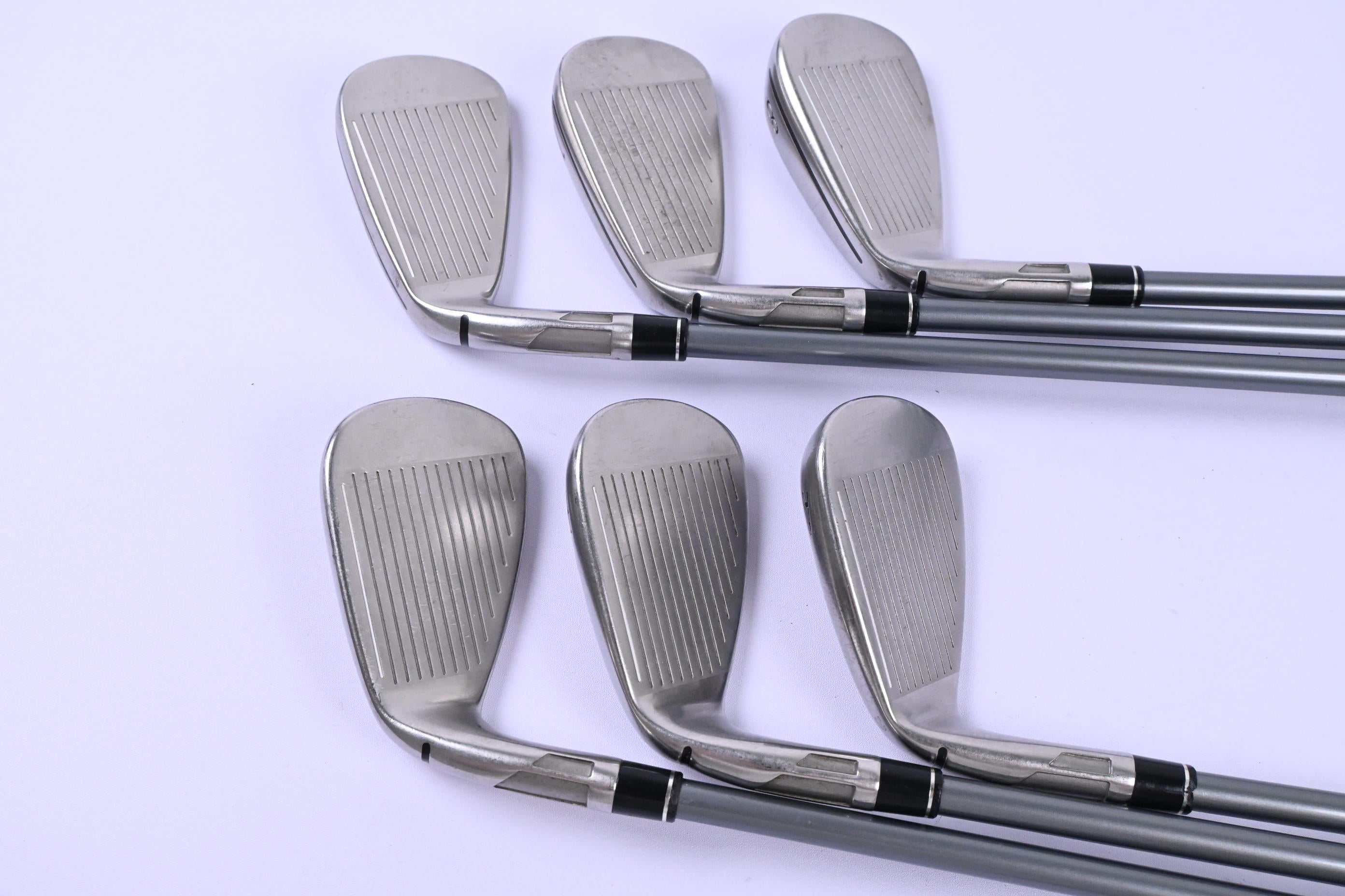 Taylormade Stealth Irons / 6-PW+GW / Regular Flex Fujikura Speeder NX 50 Shafts