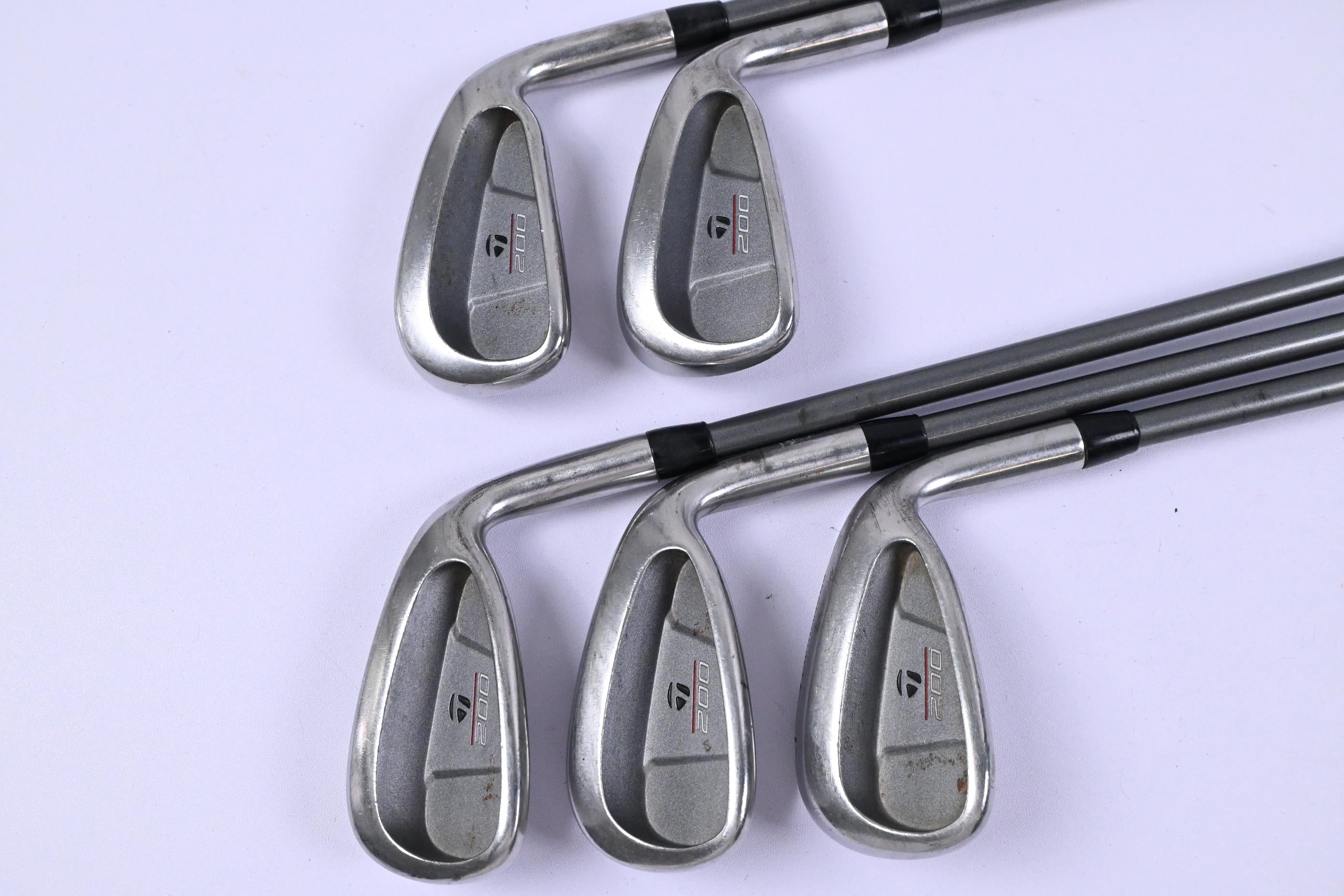 Taylormade 200 Steel Irons / 6-PW / Regular Flex Taylormade Lite 80 Shafts