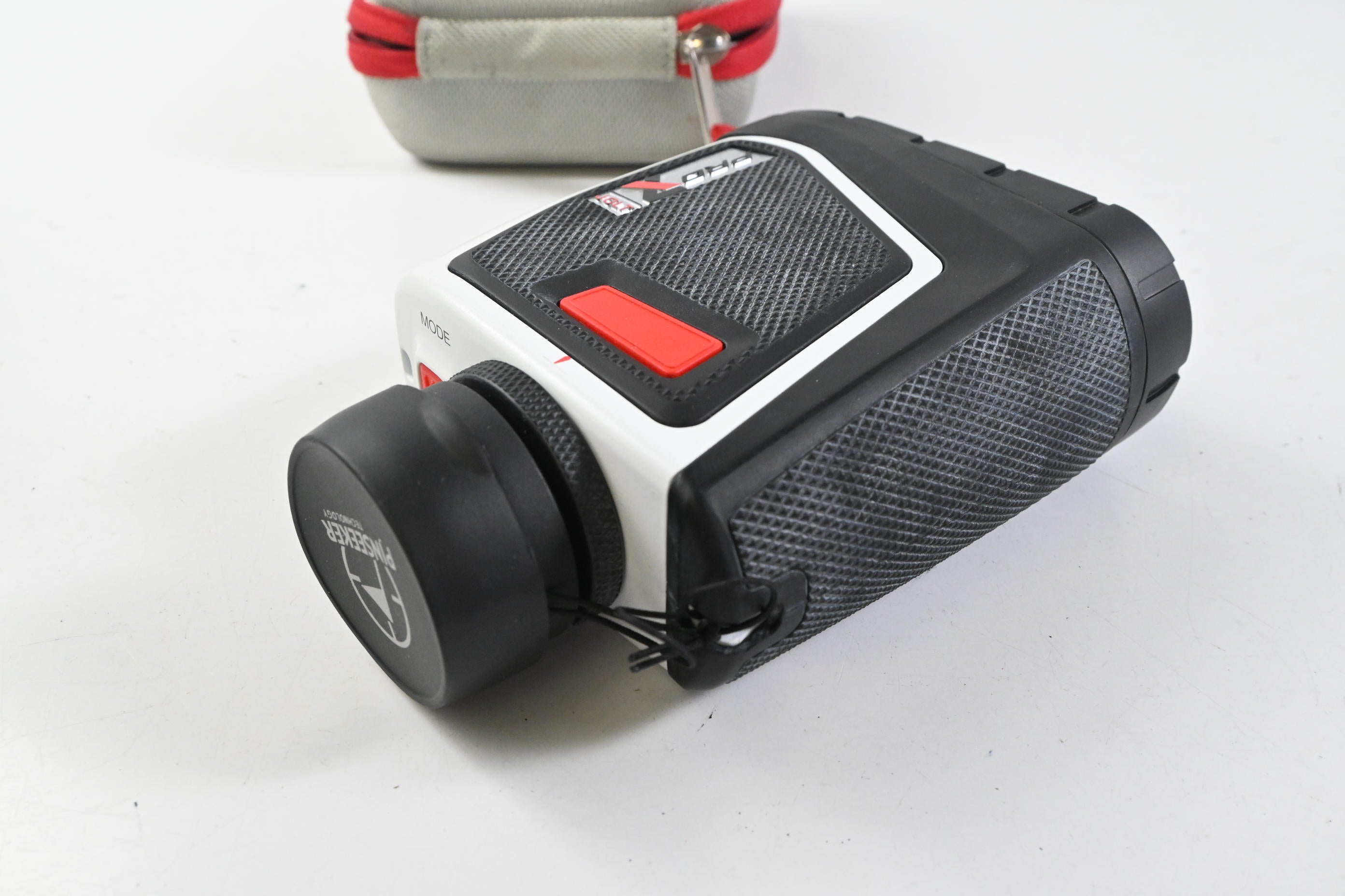 Bushnell Pro X7 / Rangefinder