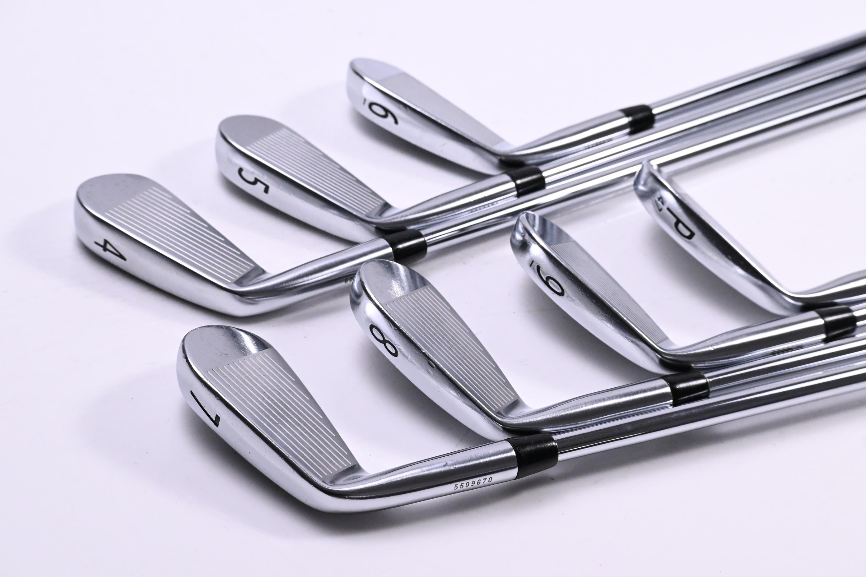 Titleist CB 620 Irons / 4-PW / Regular Plus Flex Project X LZ 115 Shafts