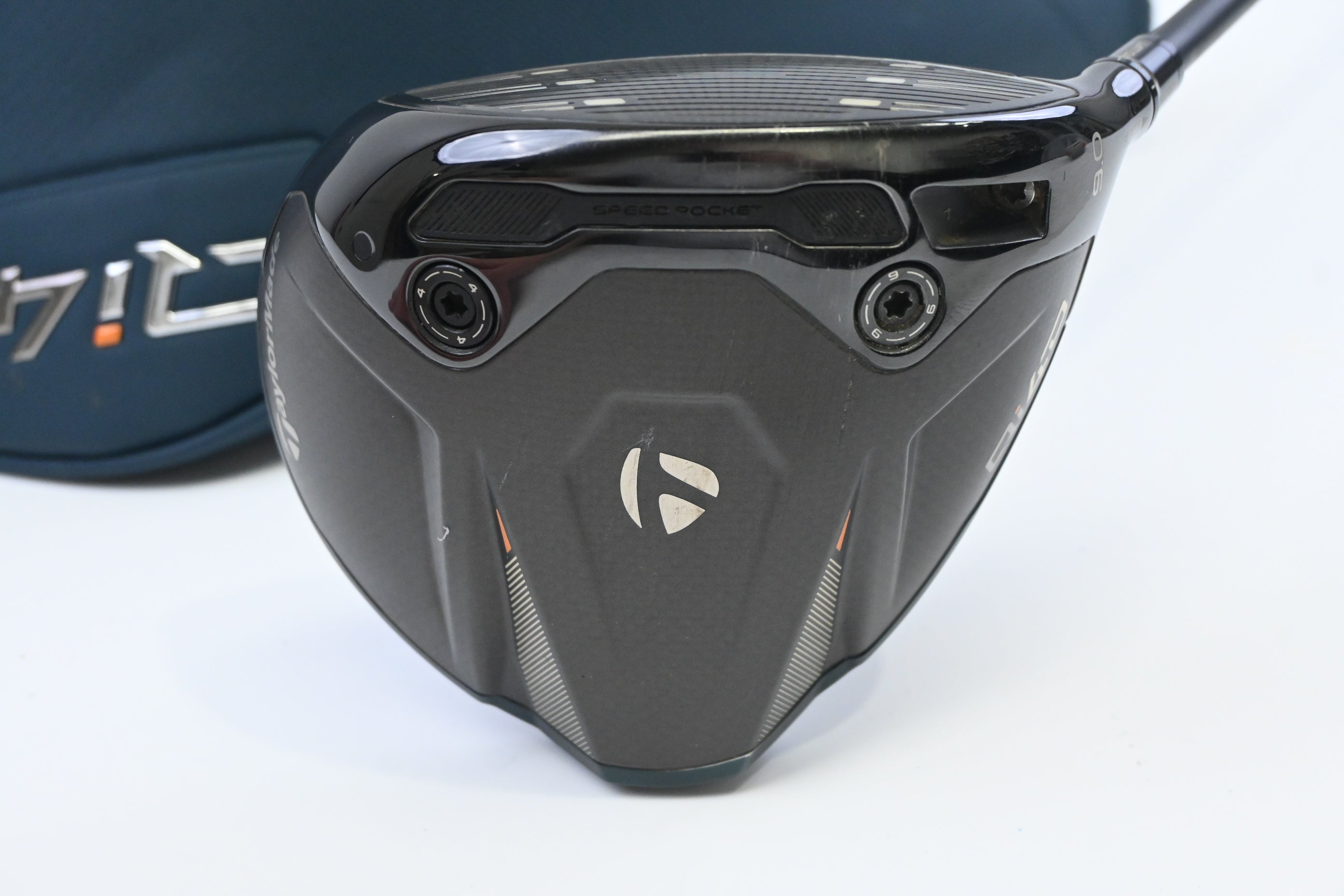 Taylormade Qi4D Driver / 9 Degree / Stiff Flex Taylormade Reax RED 50 Shaft