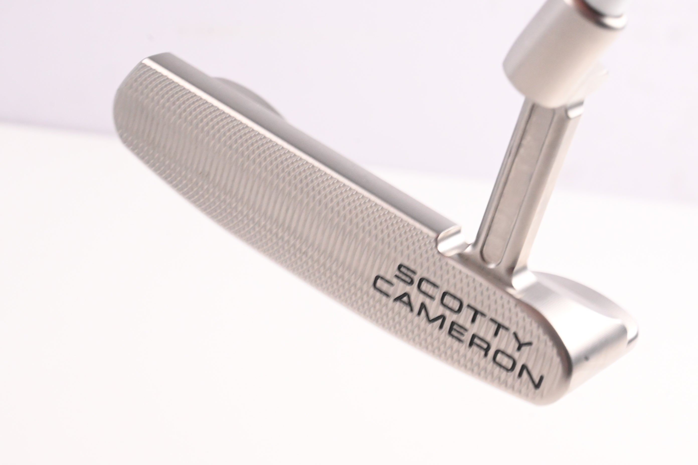 Scotty Cameron Special Select Newport+ Putter / 33 Inch