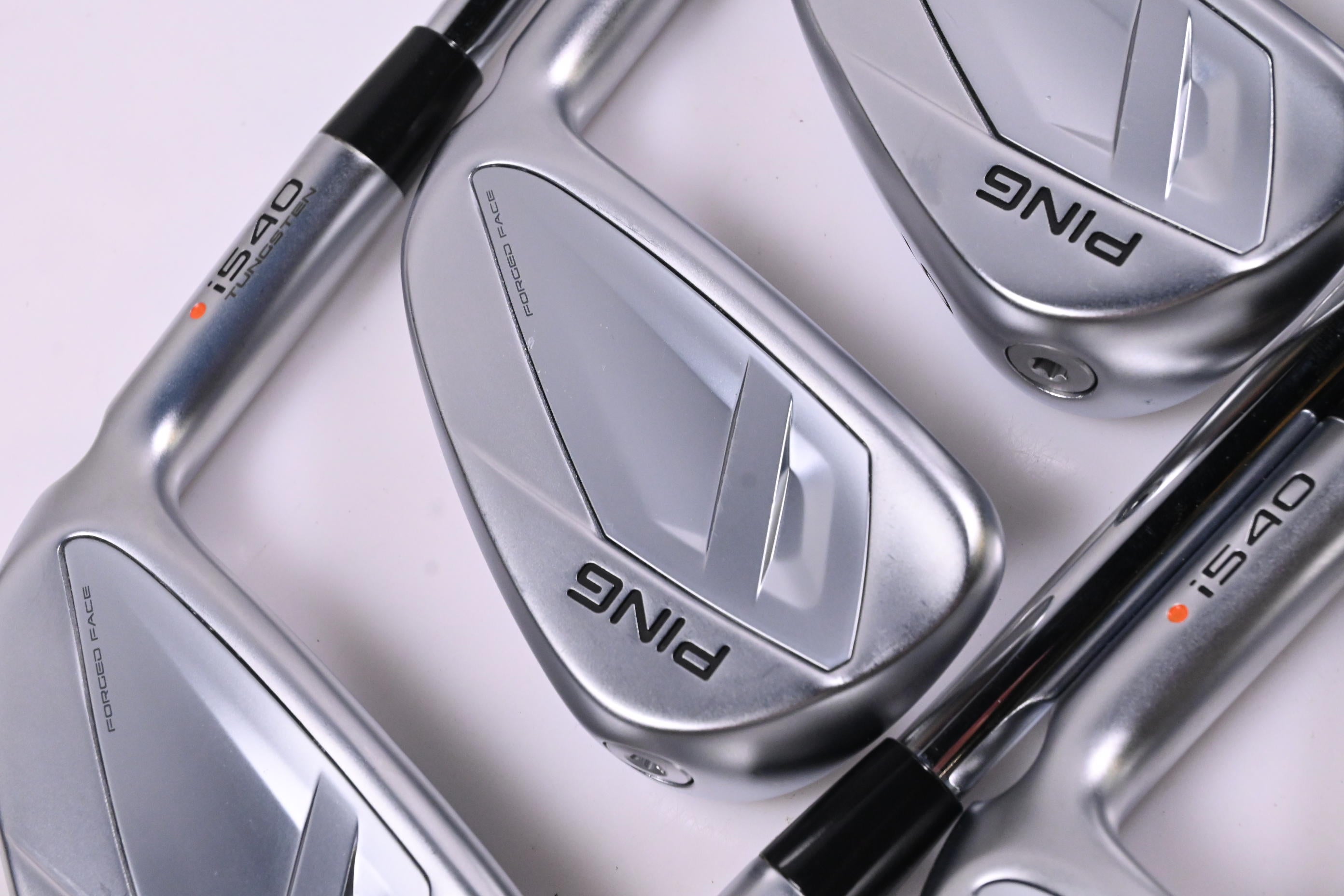 Ping i540 Irons / 4-PW+GW / Orange Dot / Regular Flex N.S.Pro Modus³ Tour 105