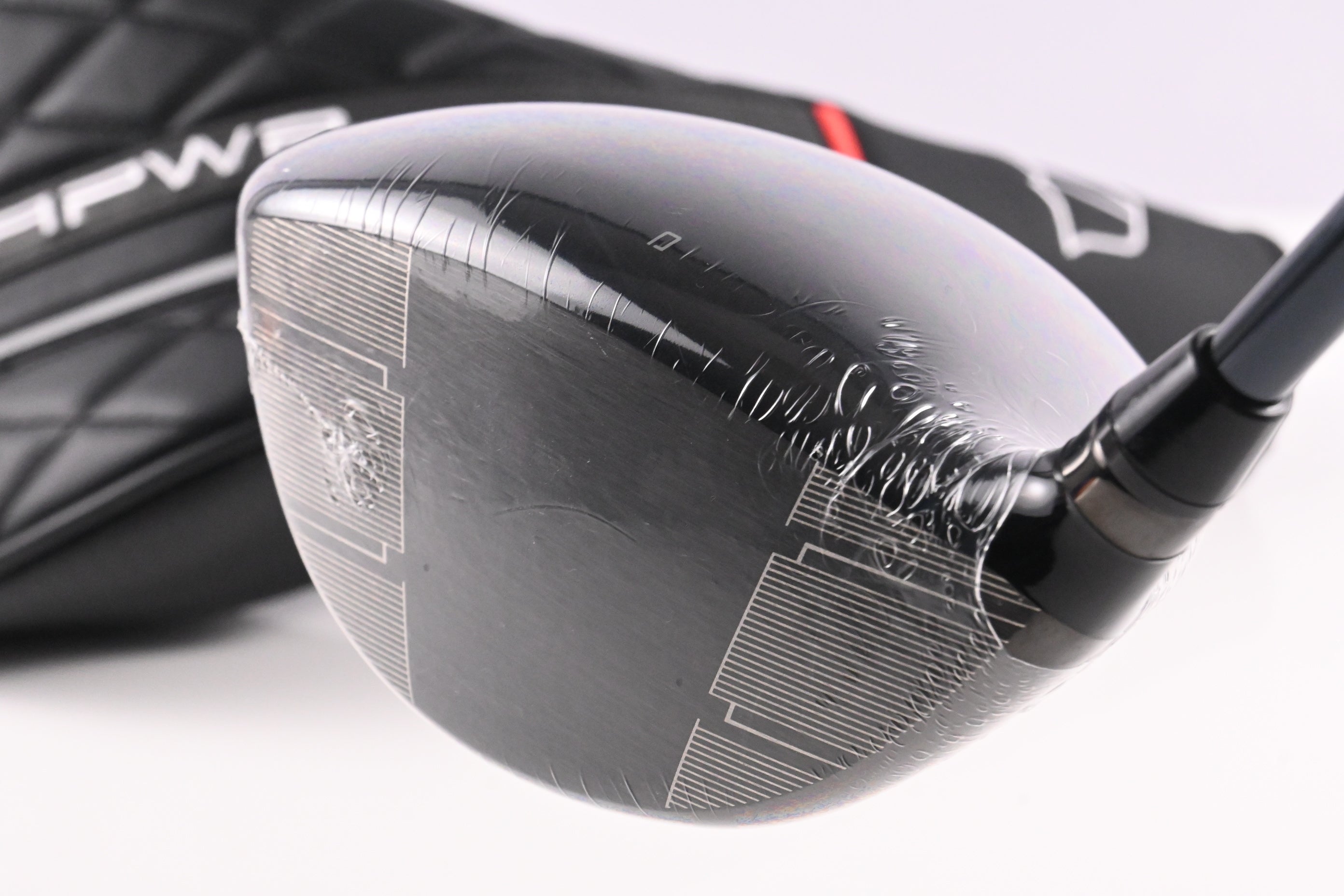Wilson Staff DYNAPWR 2025 Max Driver / 10.5 Degree / Regular Flex LINQ M40X Red