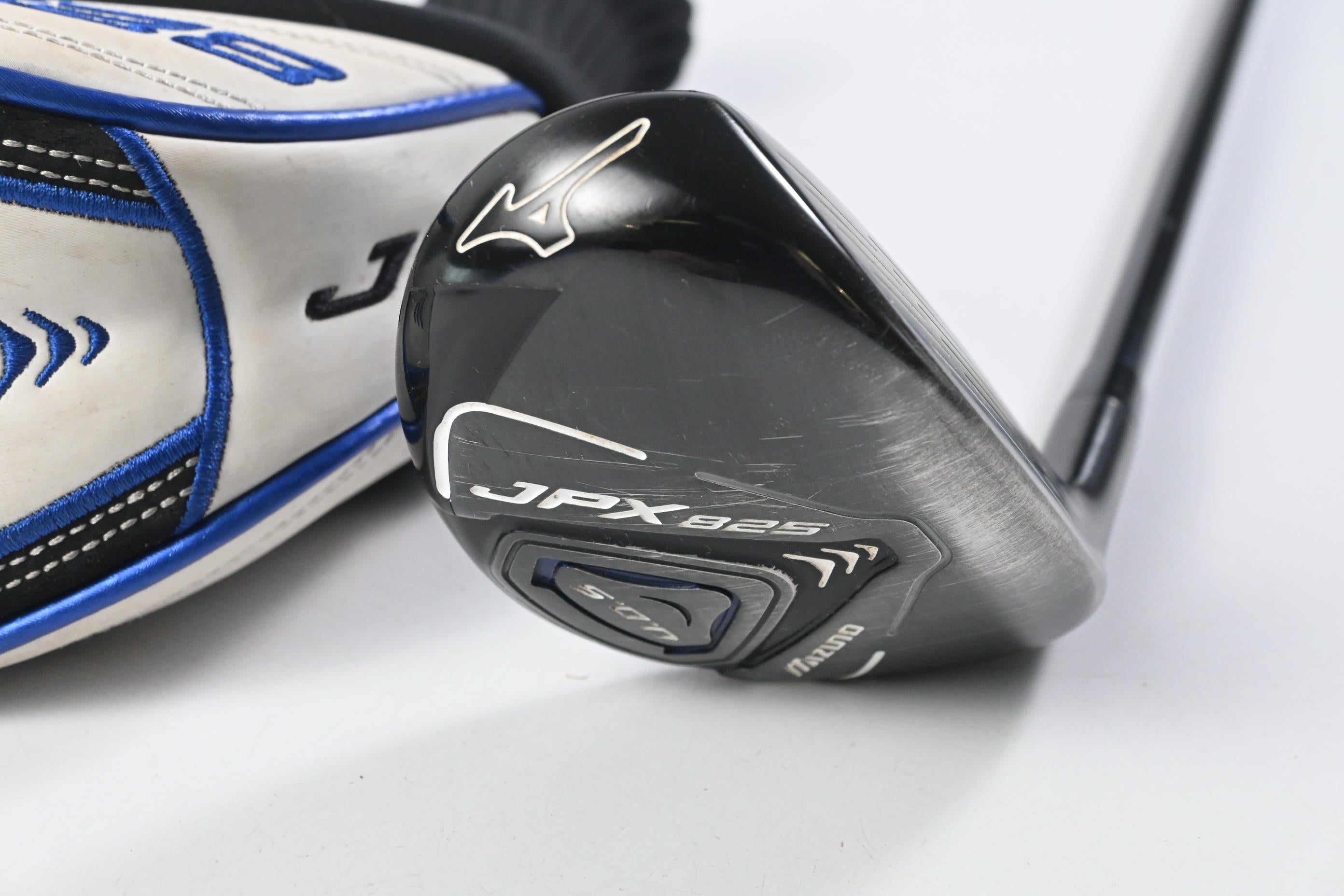 Mizuno JPX 825 #4 Hybrid / 22 Degree / Regular Flex Fujikura Orochi 70 Shaft