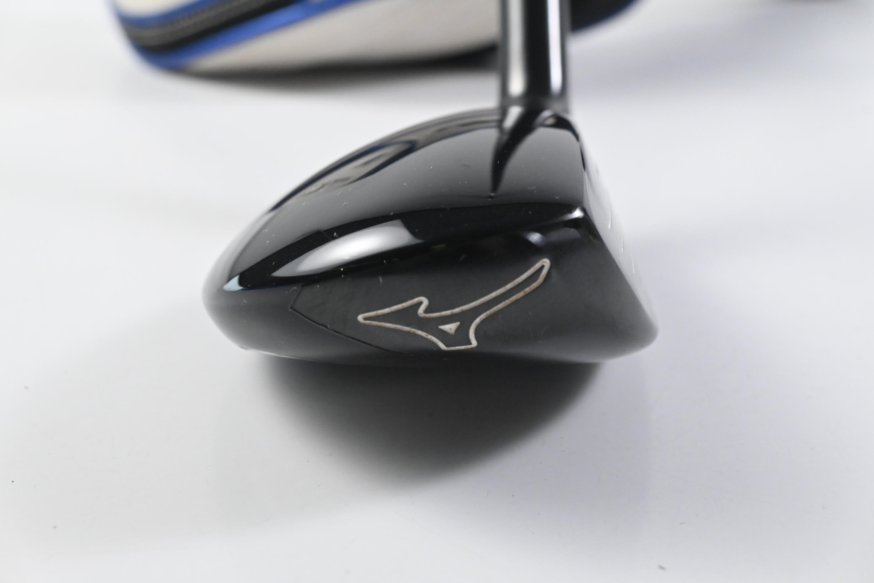 Mizuno JPX 825 #4 Hybrid / 22 Degree / Regular Flex Fujikura Orochi 70 Shaft