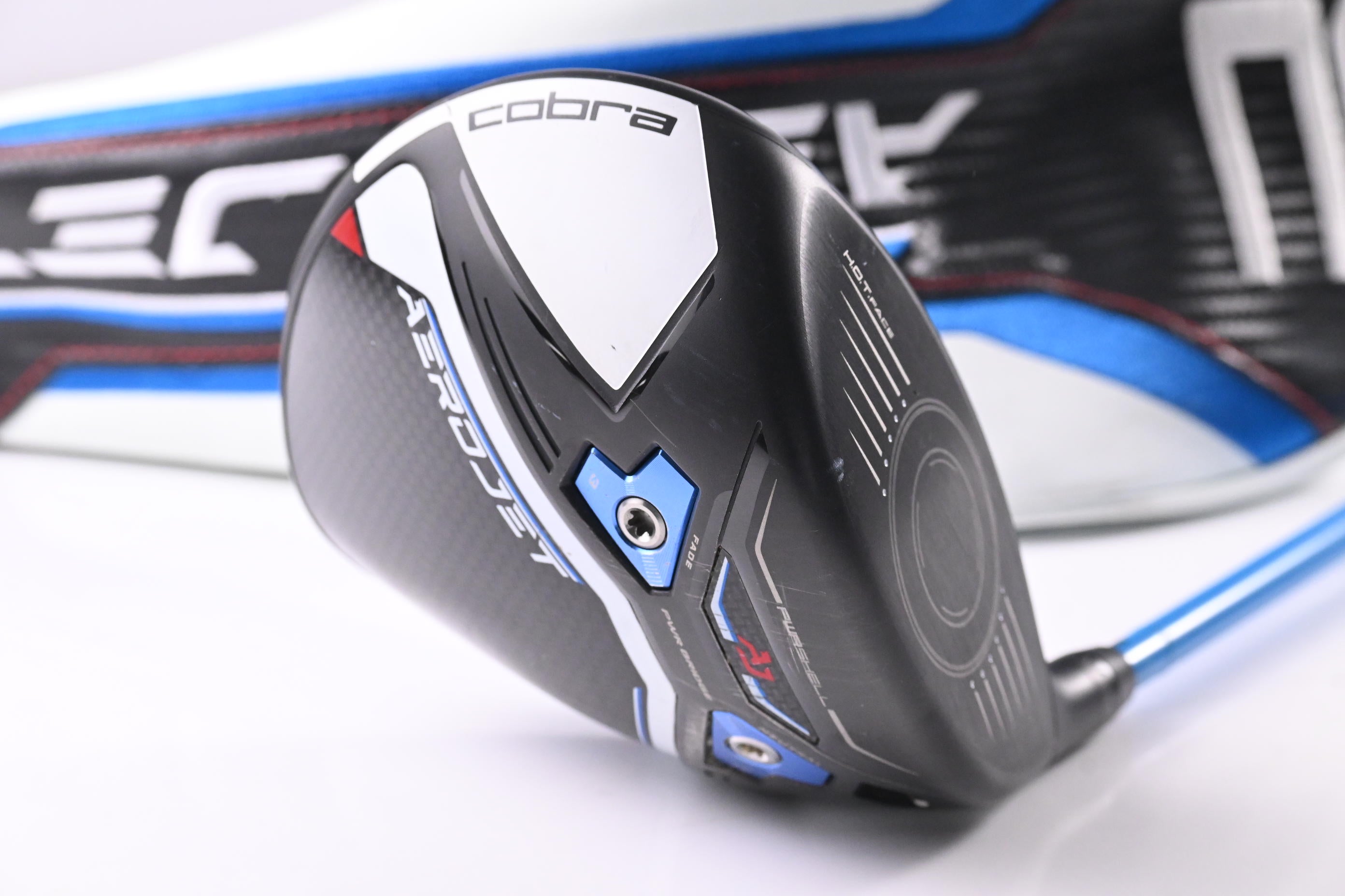 Cobra Aerojet LS Driver / 10.5 Degree / Regular Flex VA Composites Slay 65 Shaft